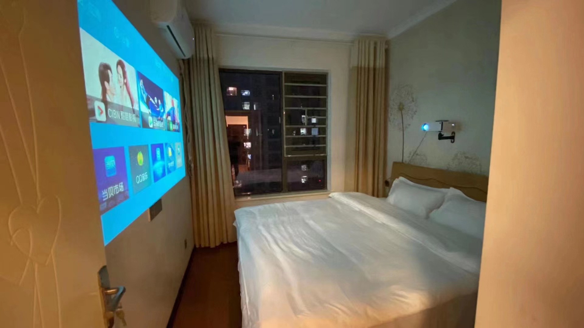 东成樽品首尔  1室1厅1卫   2100.00元/月室内图