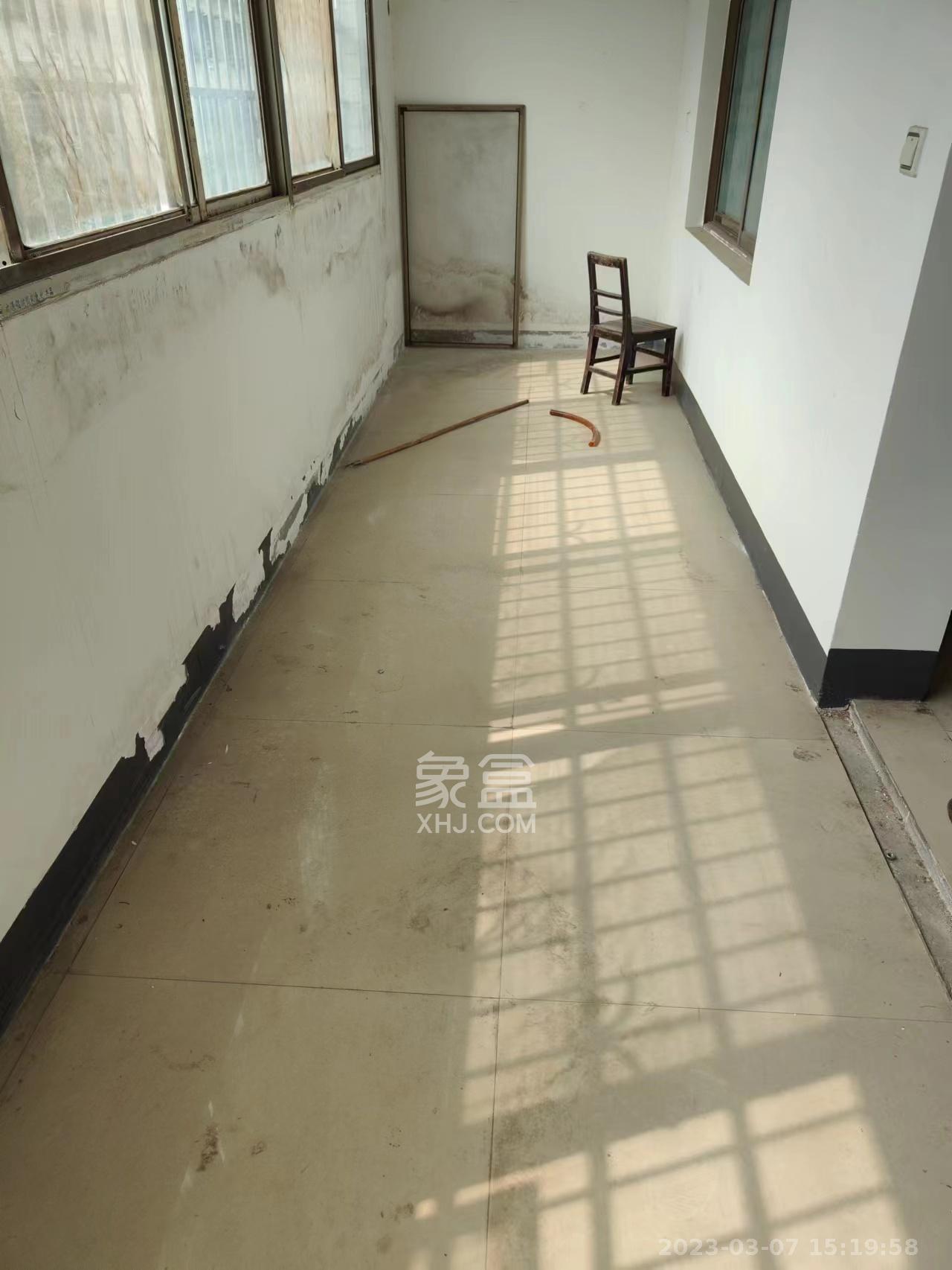 云峰小区  3室2厅1卫   1500.00元/月室内图