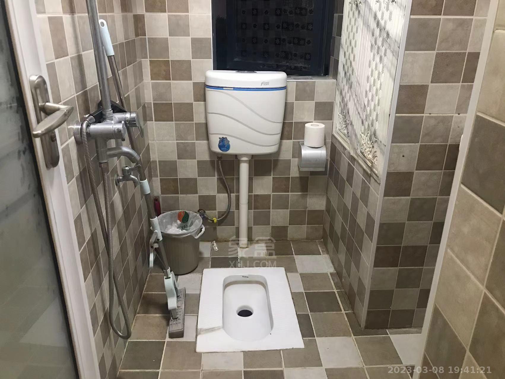 中建御山和苑  1室1厅1卫   1300.00元/月室内图