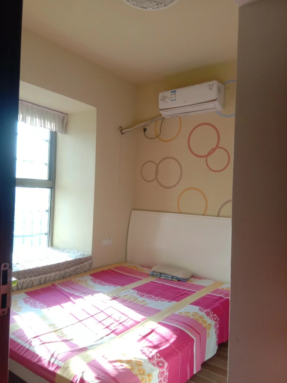 百弘帝景  3室2厅2卫   69.80万室内图