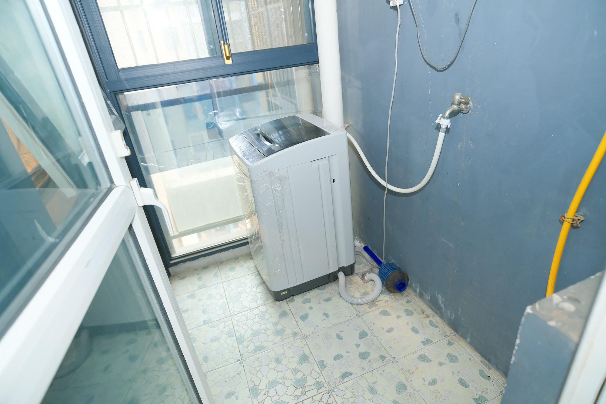 山水湾  2室2厅1卫   51.00万阳台