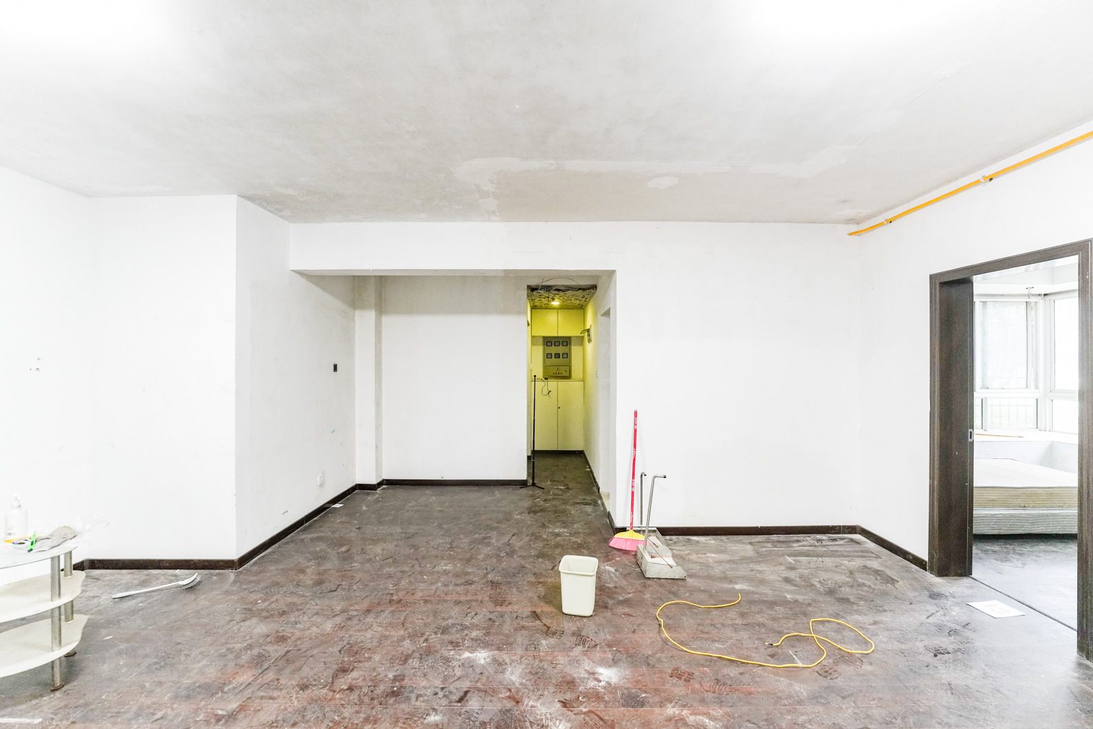 生活艺术城 4室2厅1卫 89.00万 生活艺术城 4室2厅1卫 89.00万客厅