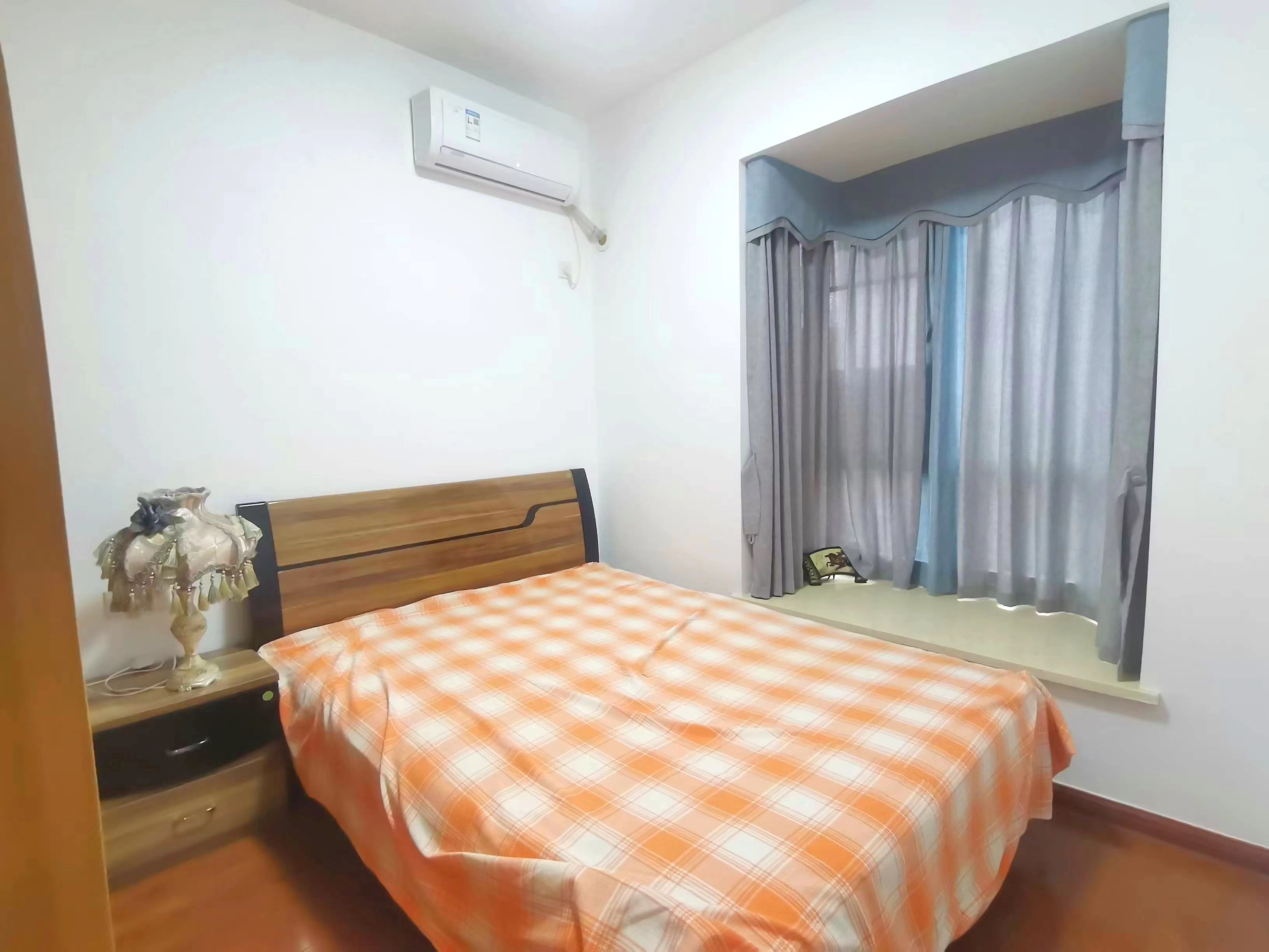 经世龙城 2室1厅1卫 68.0万 经世龙城 2室1厅1卫 68.0万室内图