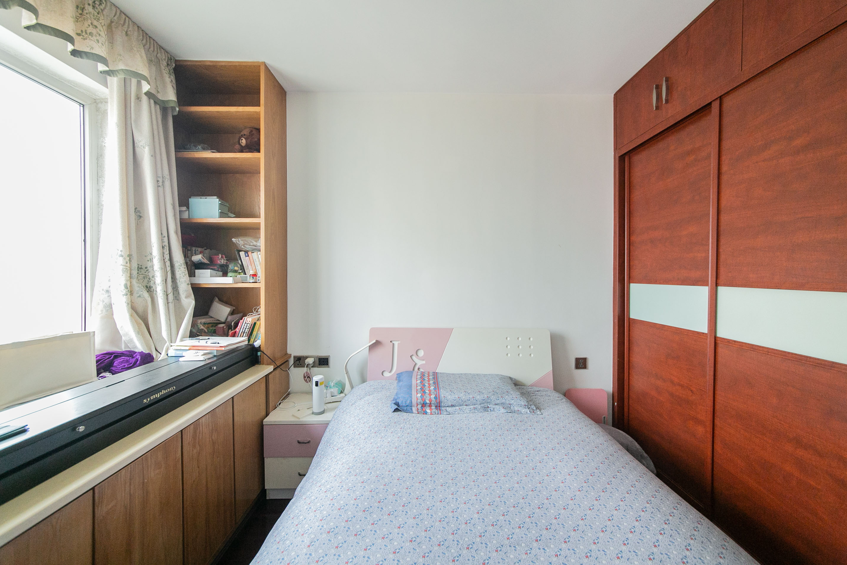 万国城(当代满庭春MOMA)二期 3室2厅2卫 99.0万 万国城(当代满庭春MOMA)二期 3室2厅2卫 99.0万卧室