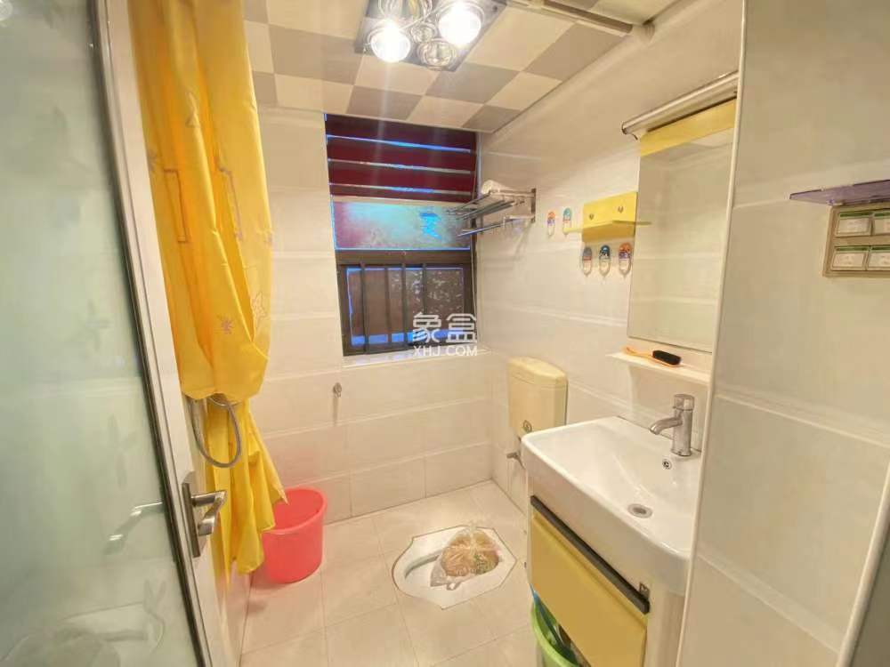 水岸花城(翠堤湾) 3室2厅1卫 37.50万 水岸花城(翠堤湾) 3室2厅1卫 37.50万室内图