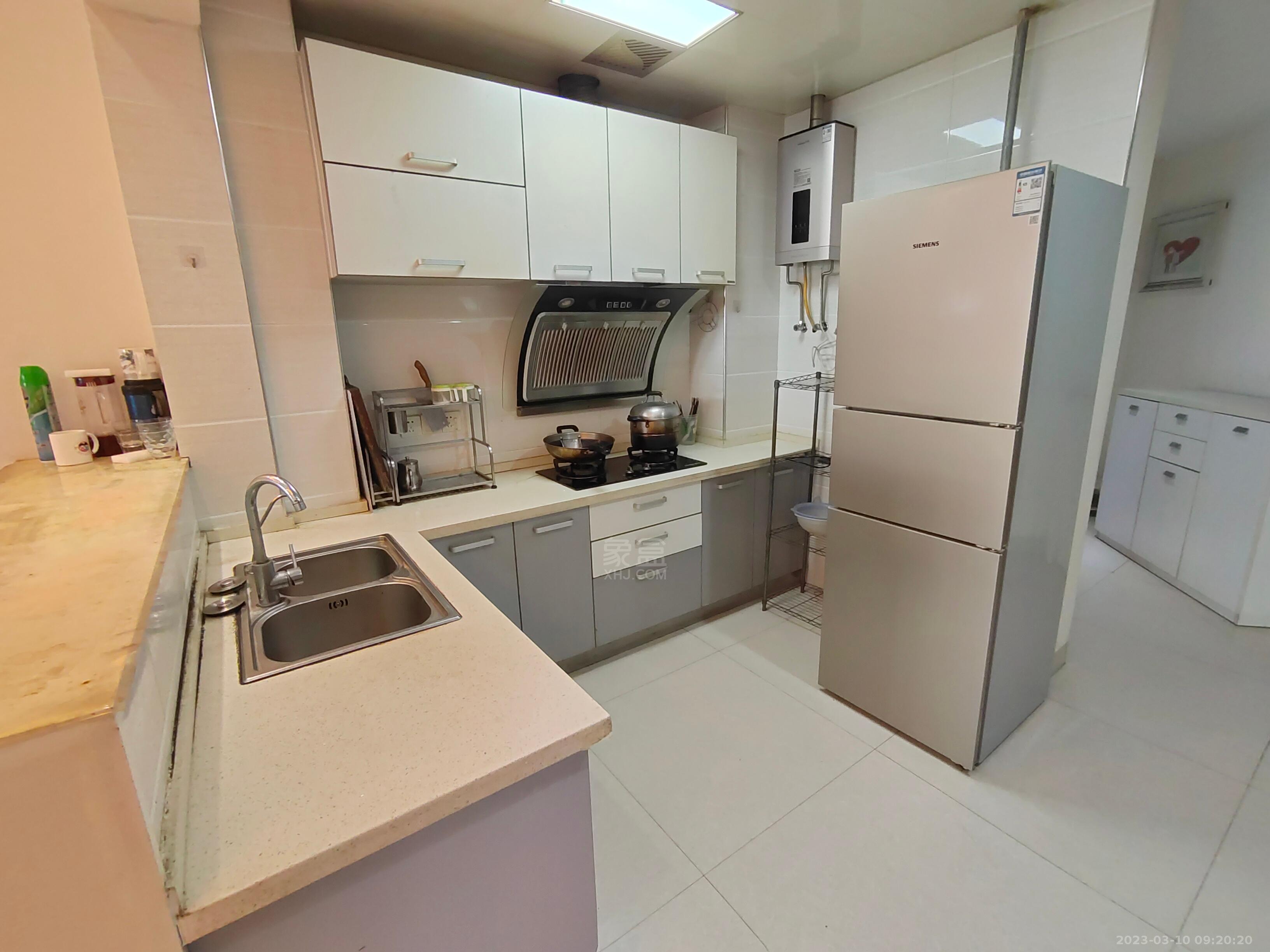 荷塘嘉苑 3室2厅1卫 1500.00元/月 荷塘嘉苑 3室2厅1卫 1500.00元/月室内图