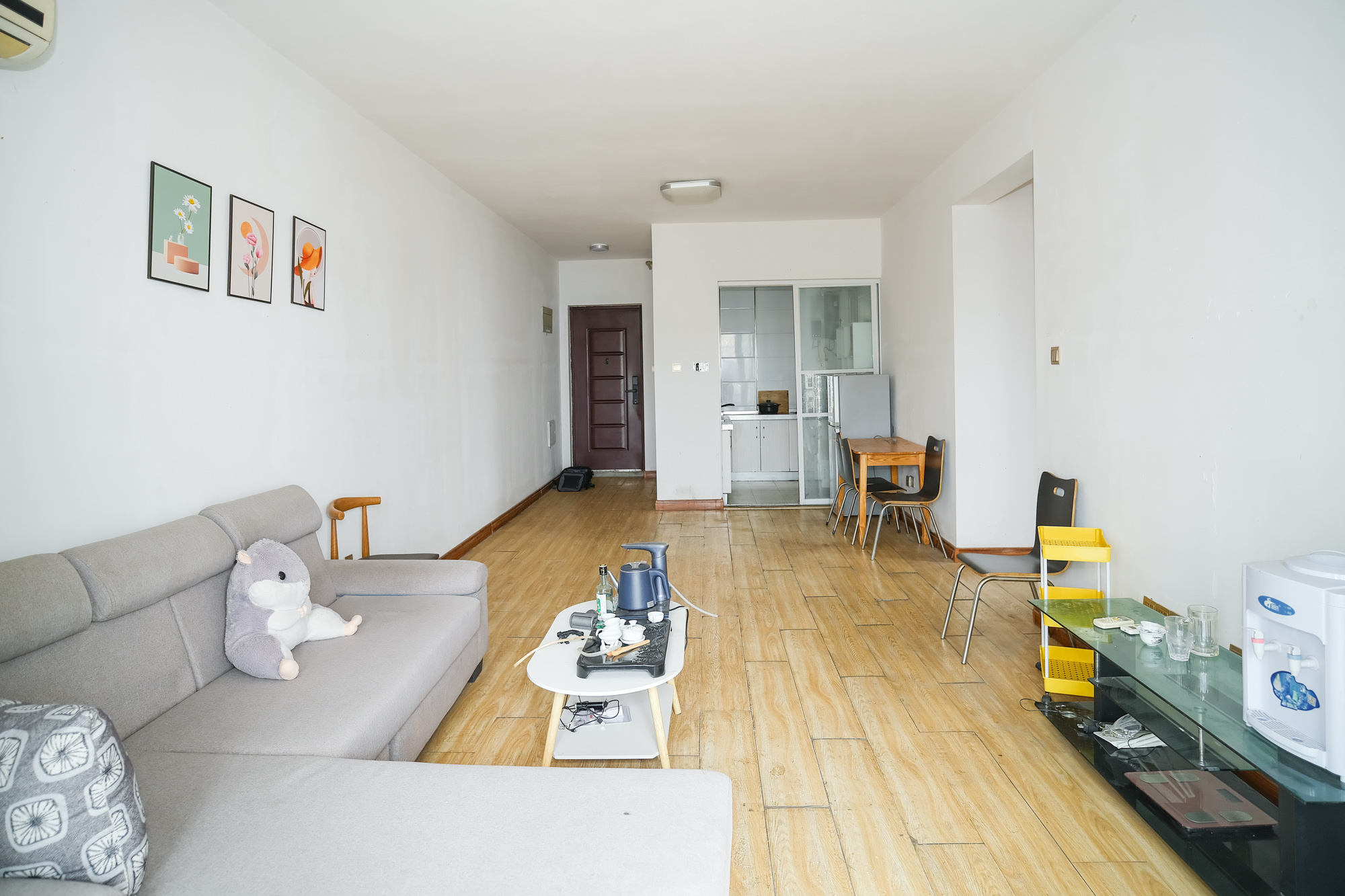 金科时代中心  3室2厅2卫   80.00万客厅