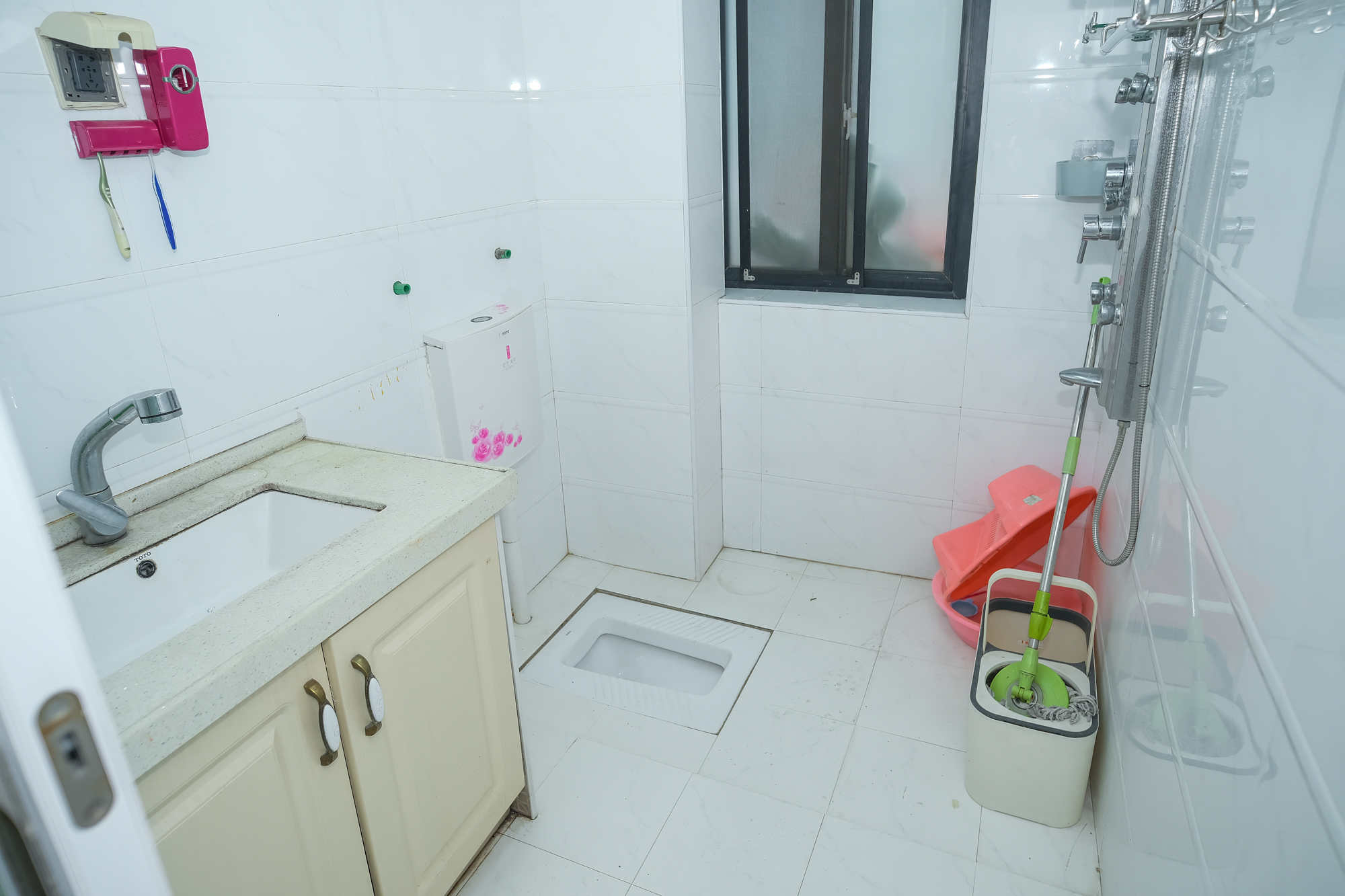 尚都花园城 2室2厅1卫 66.80万 尚都花园城 2室2厅1卫 66.80万卫生间