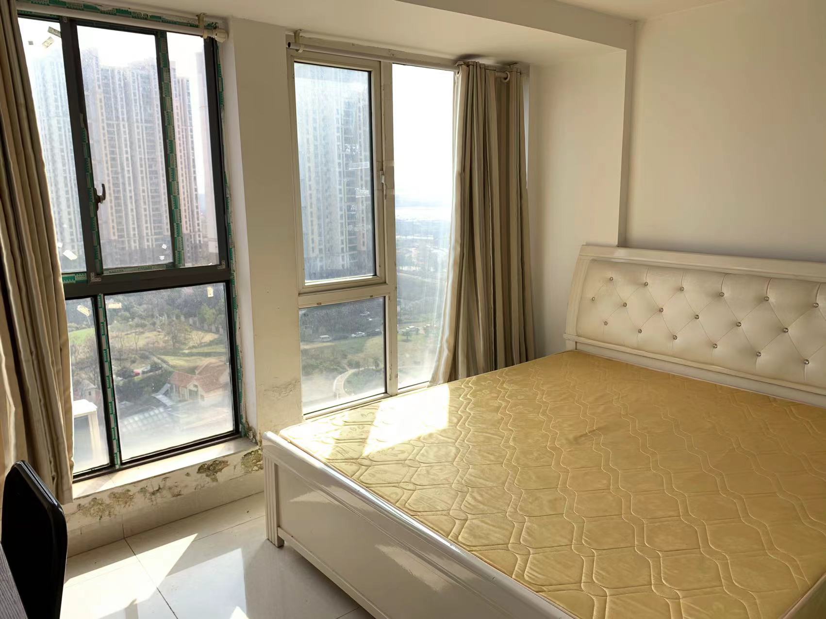 佳兆业金域天下三期 1室1厅1卫 19.80万 佳兆业金域天下三期 1室1厅1卫 19.80万室内图