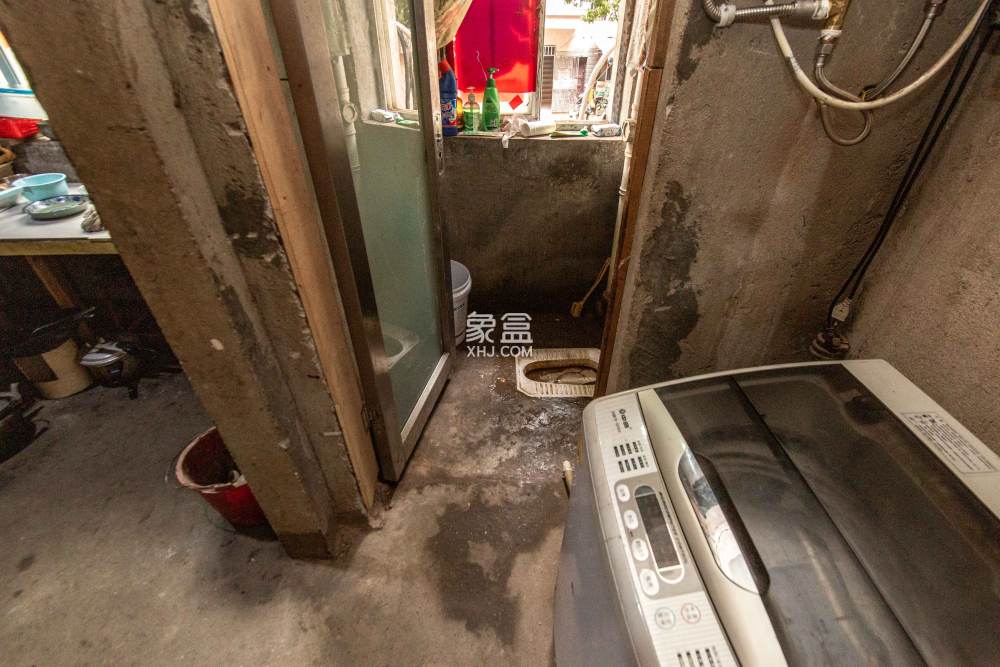 龍吉灣小區(qū)（龍瑞尚苑）  2室2廳1衛(wèi)   53.00萬