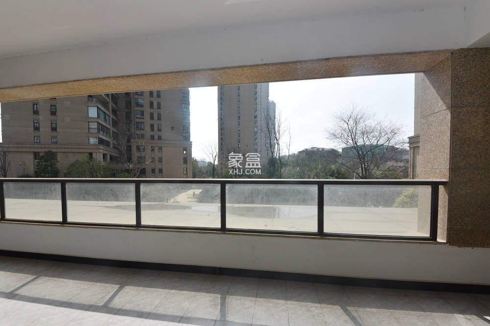中建江山壹號(hào)  4室2廳2衛(wèi)   449.80萬(wàn)