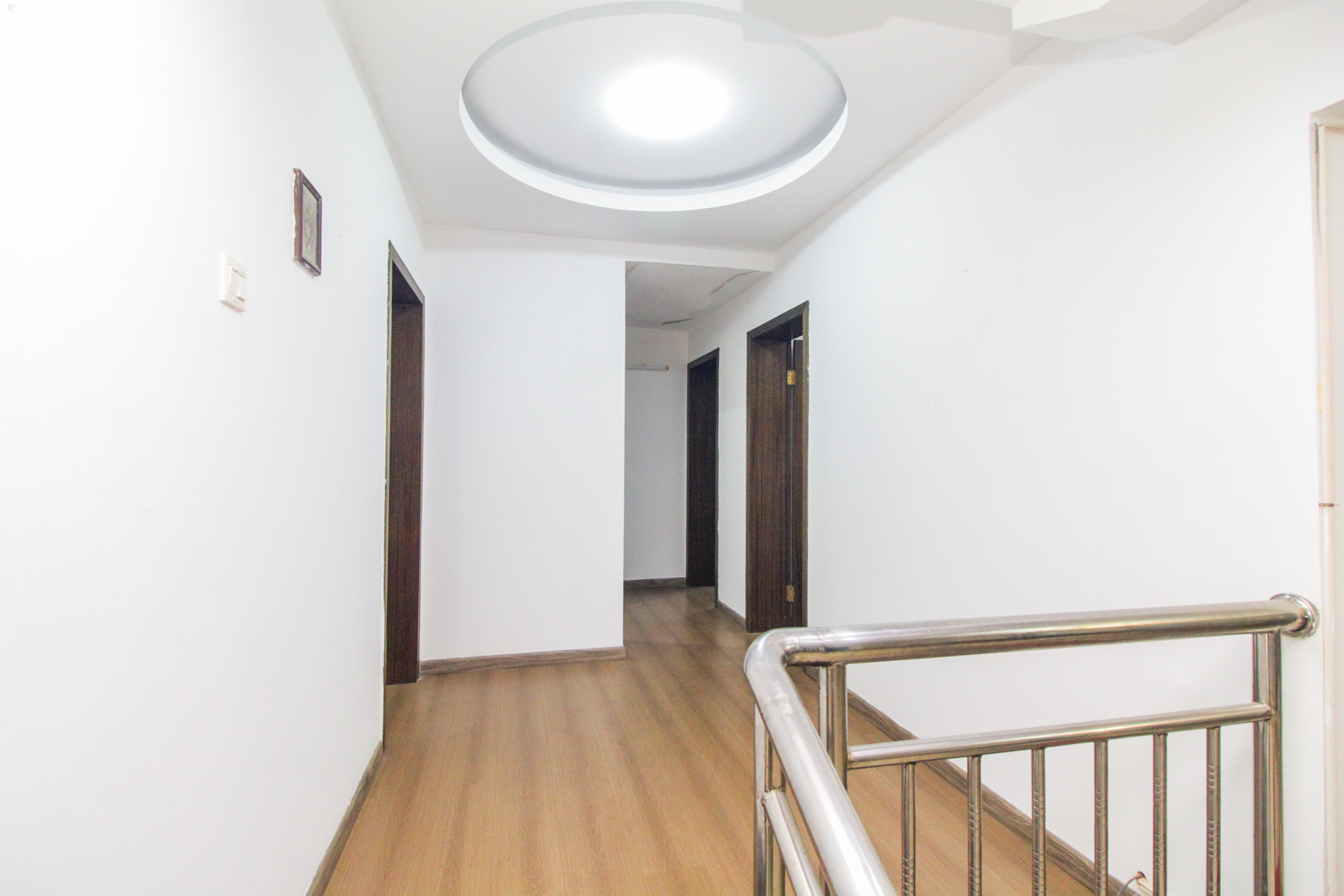 新点苑  4室2厅2卫    101.0万卧室