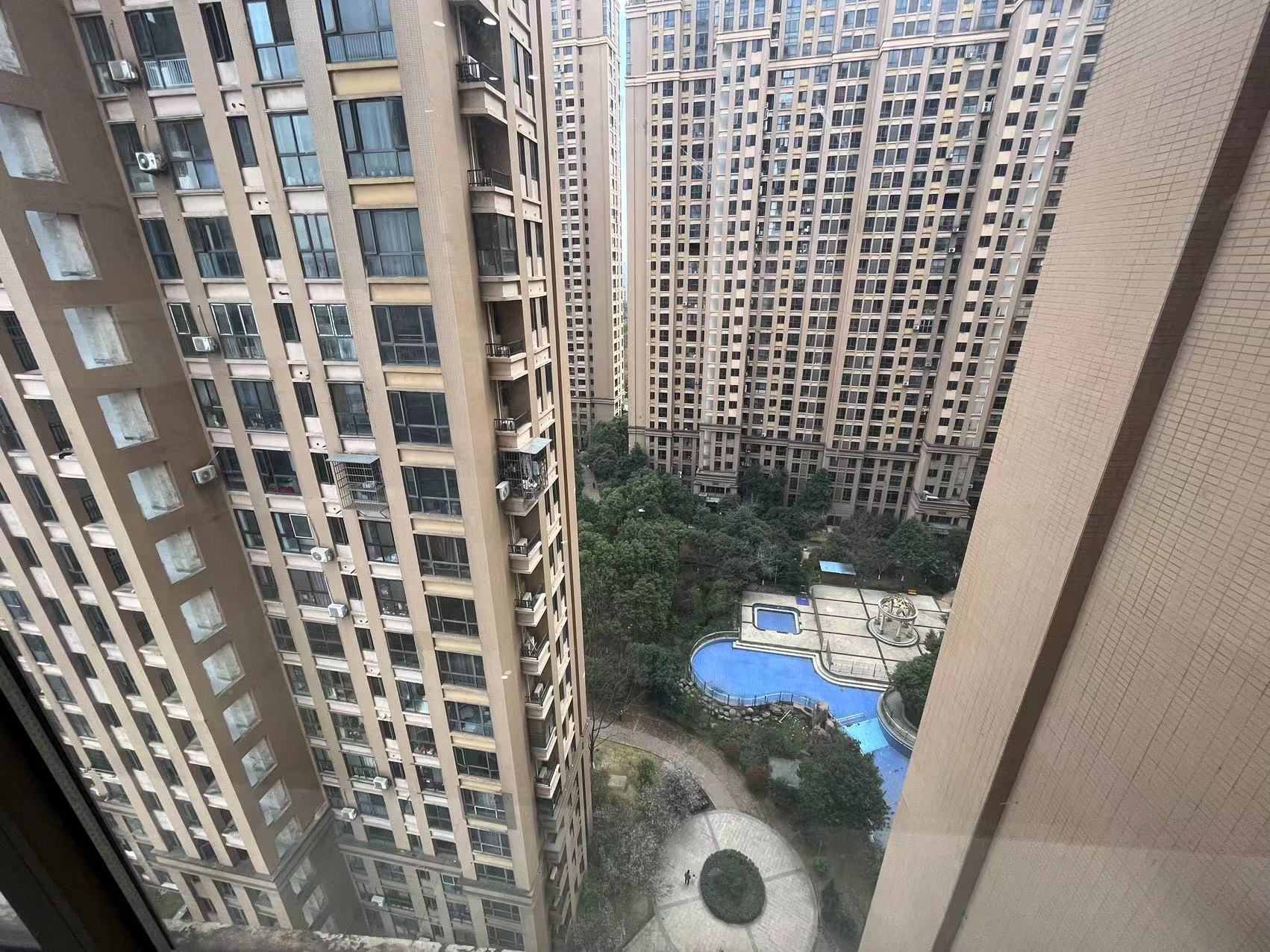 凯旋名门人民中路1006号 3室2厅2卫 82.00万 凯旋名门人民中路1006号 3室2厅2卫 82.00万室内图