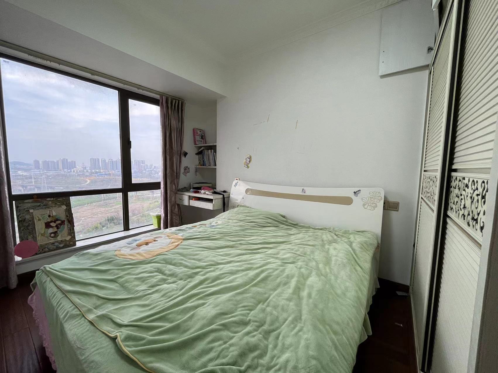 凯旋名门人民中路1006号 3室2厅2卫 82.00万 凯旋名门人民中路1006号 3室2厅2卫 82.00万室内图