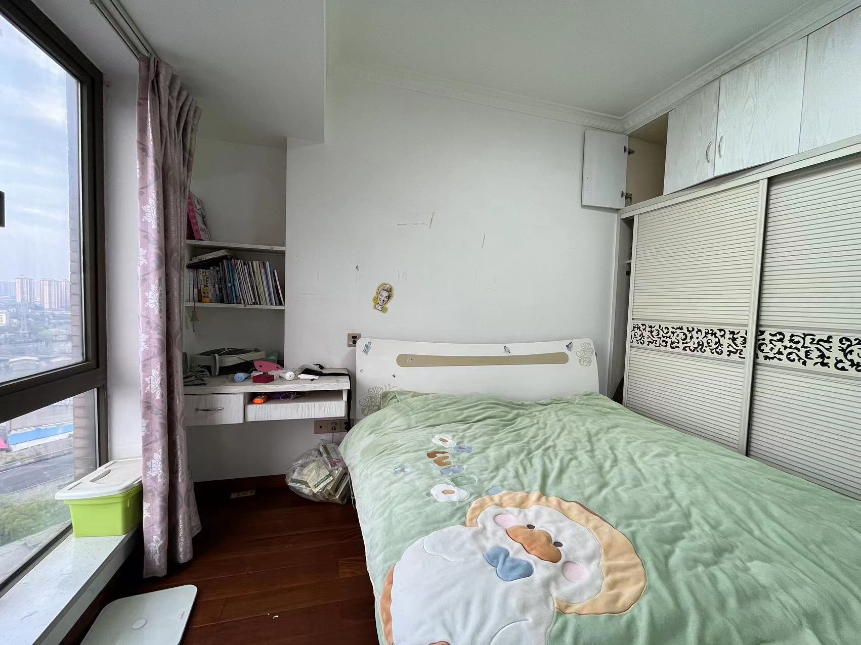 凯旋名门人民中路1006号 3室2厅2卫 82.00万 凯旋名门人民中路1006号 3室2厅2卫 82.00万室内图