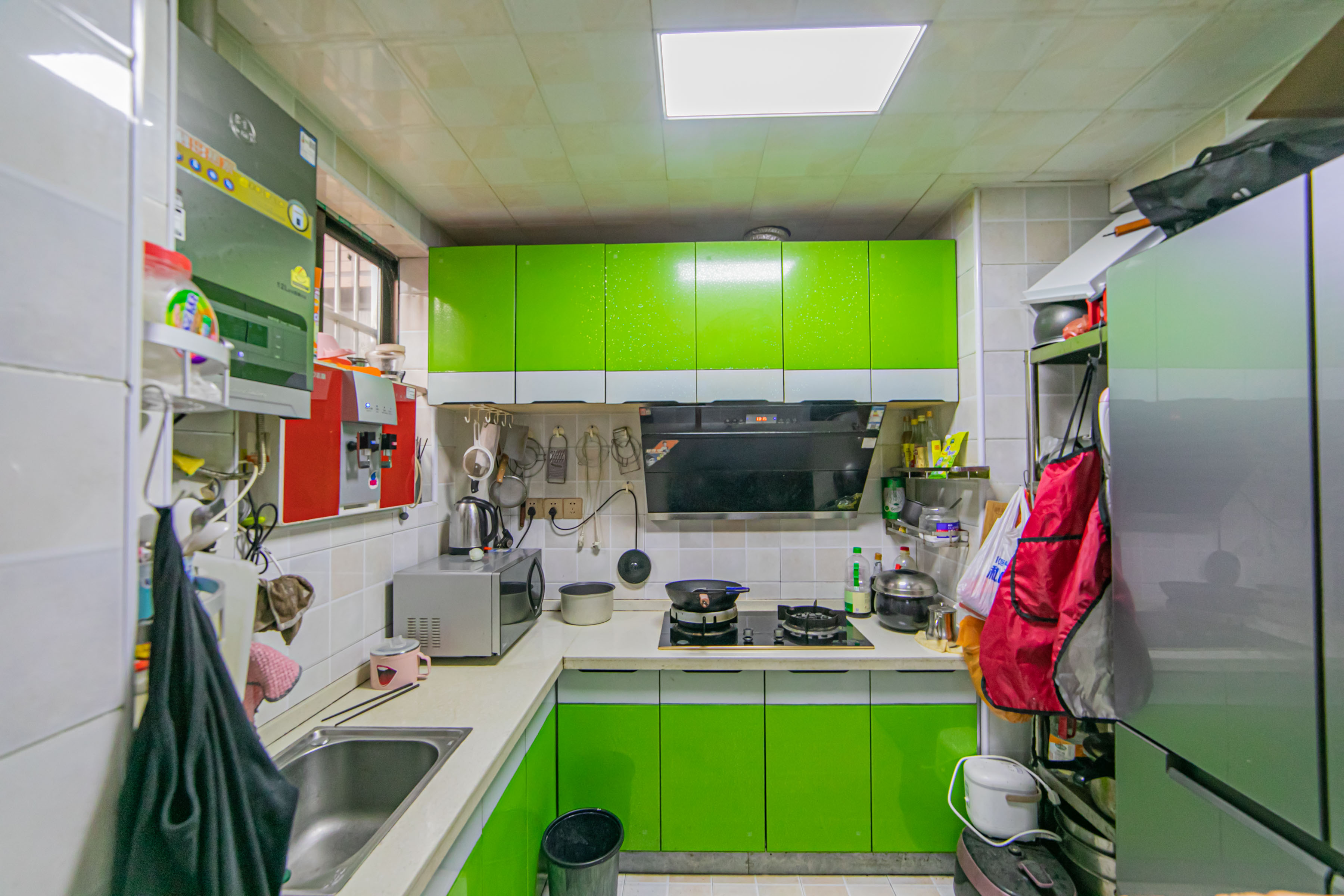 家和院  4室2厅1卫    80.0万厨房