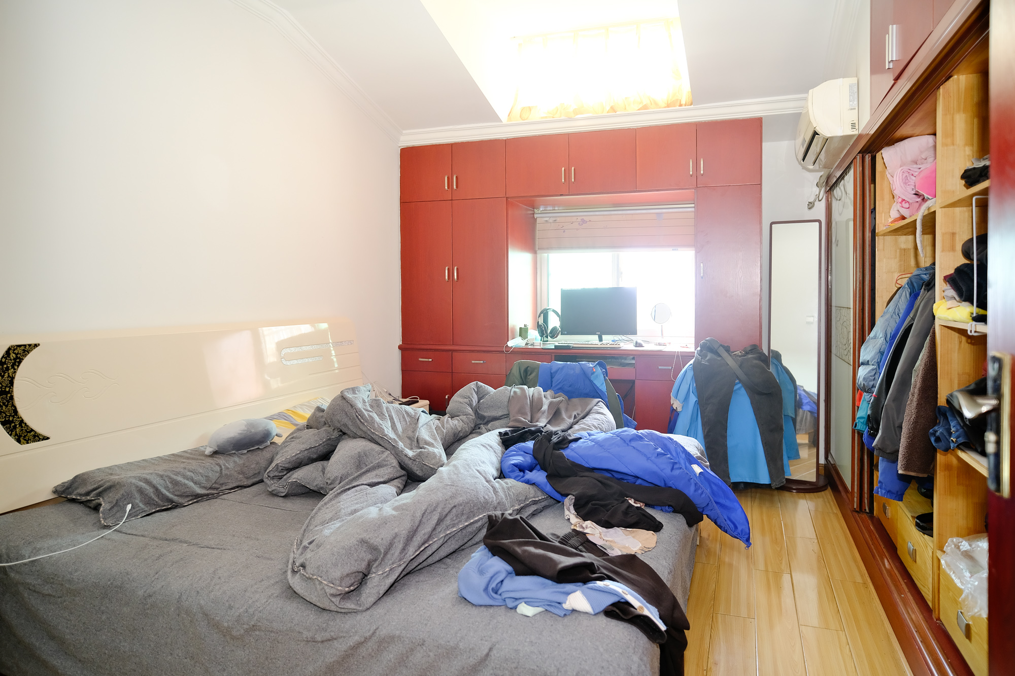 湘绣城 2室1厅1卫 39.80万 湘绣城 2室1厅1卫 39.80万卧室