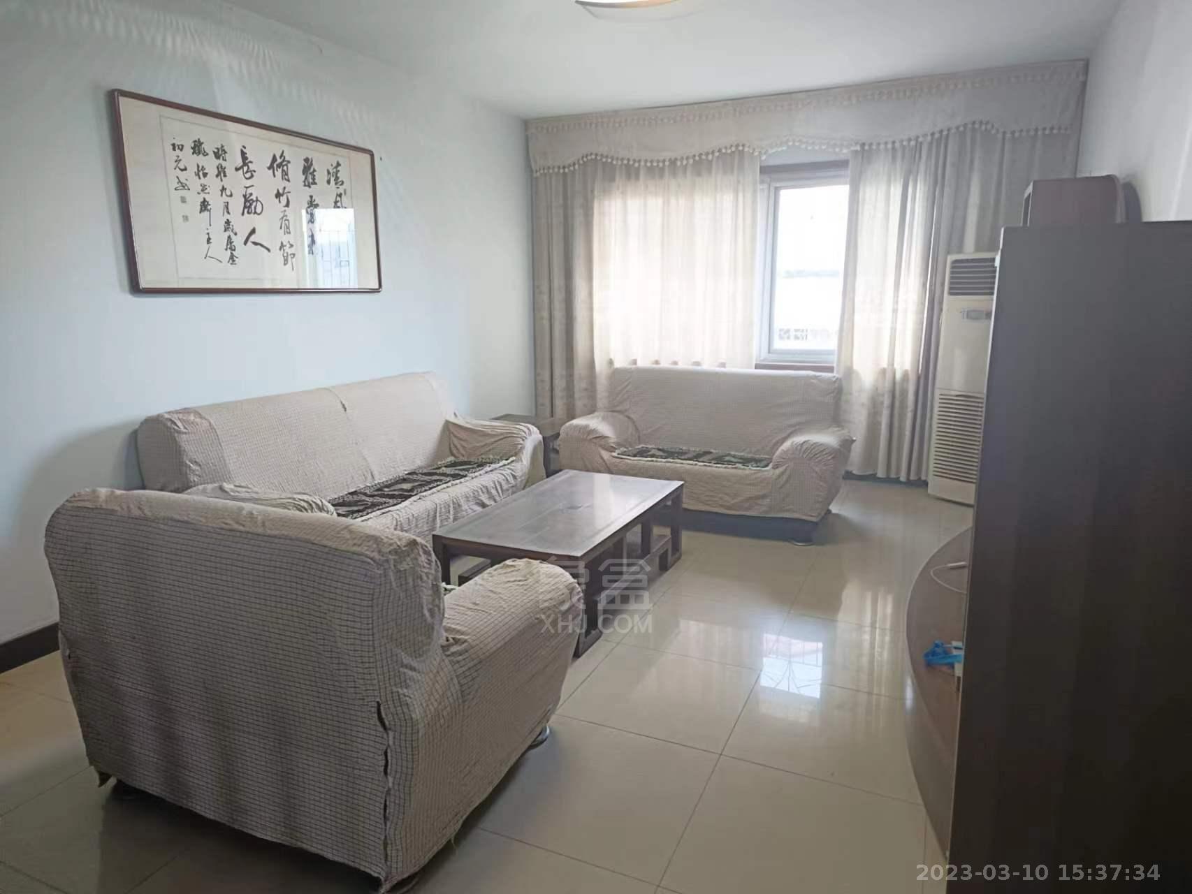 耀华新村  3室2厅1卫   1500.00元/月室内图1