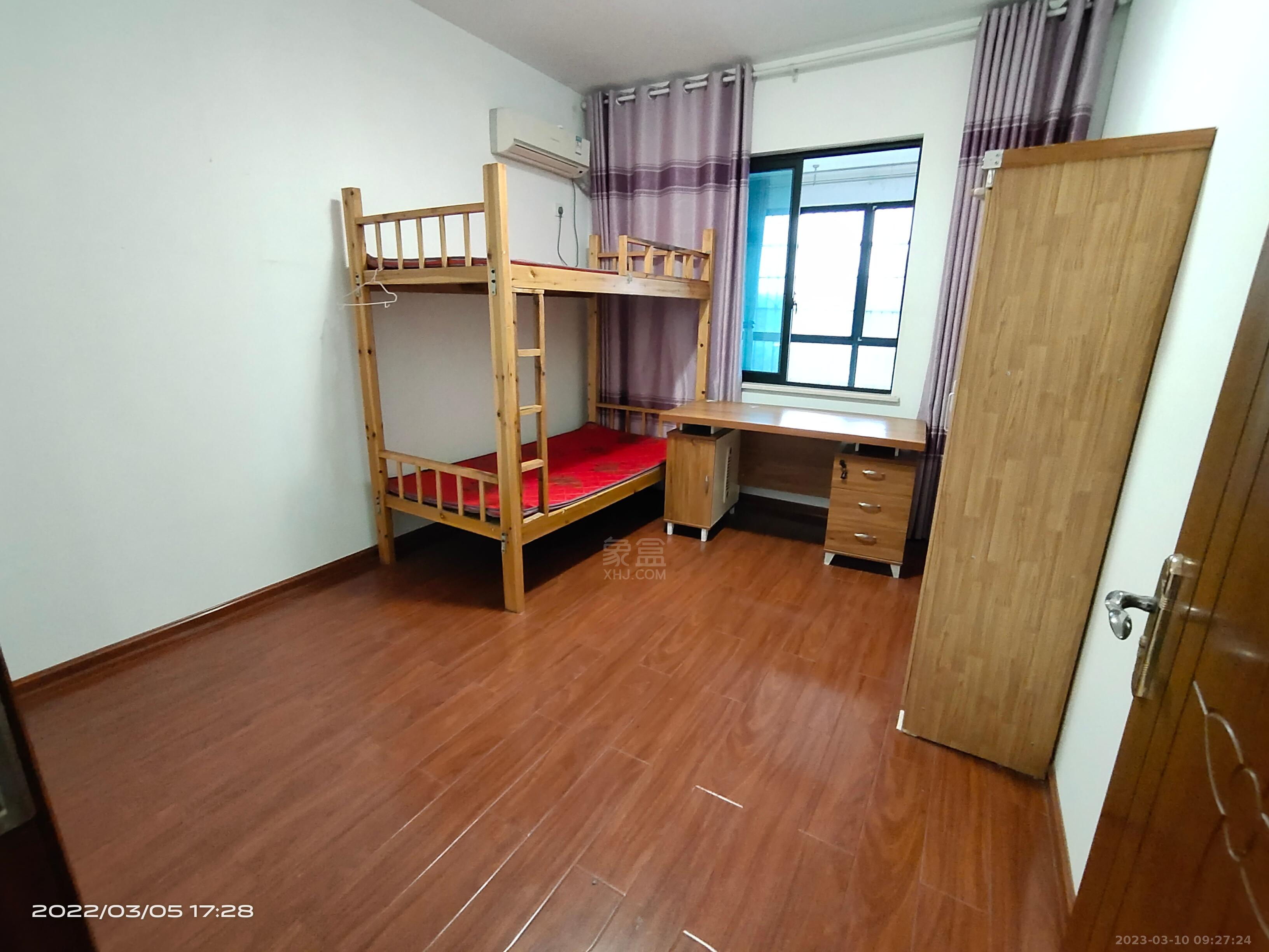 荷塘嘉苑 4室2厅2卫 2500.00元/月 荷塘嘉苑 4室2厅2卫 2500.00元/月室内图