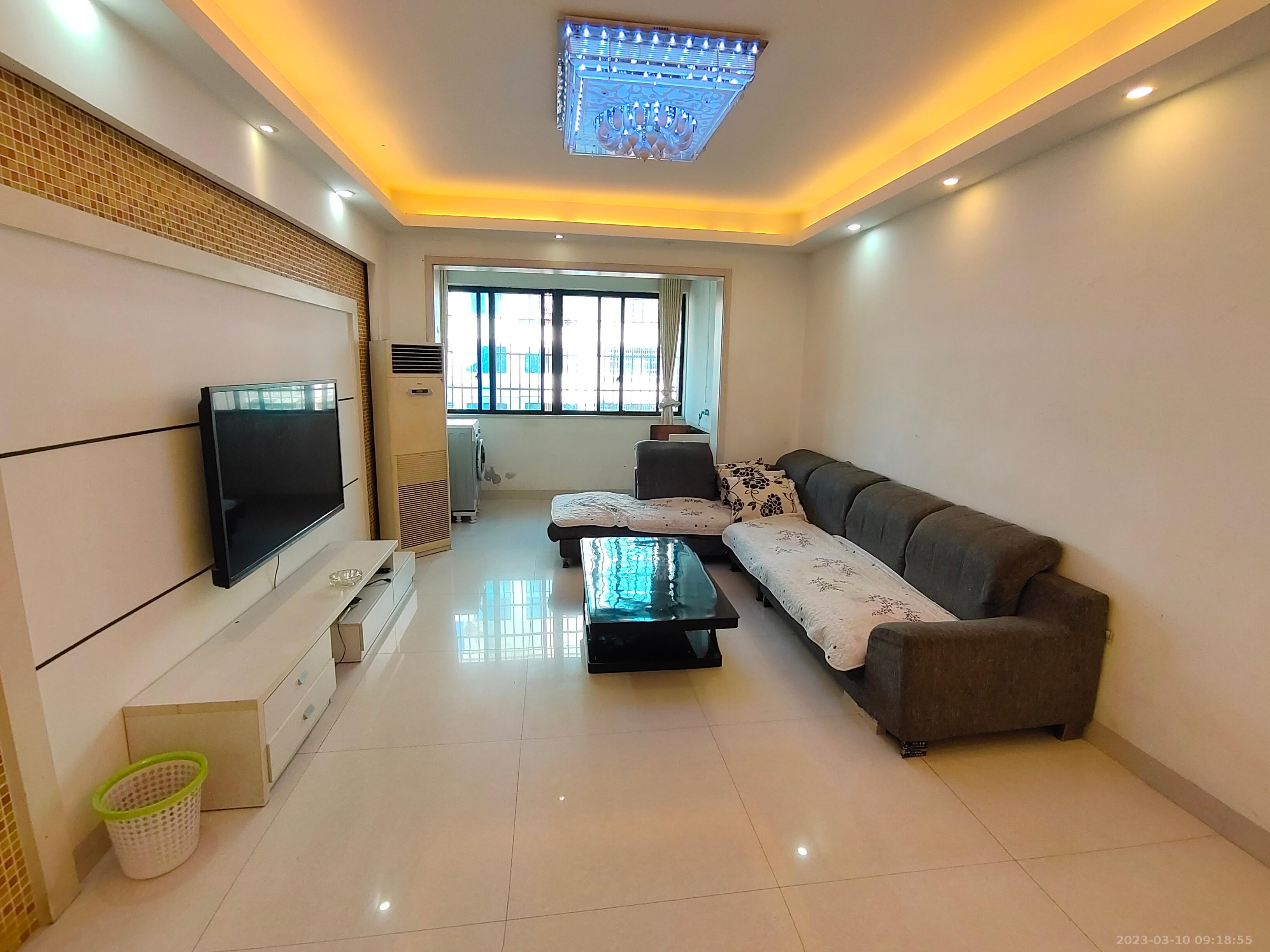 荷塘嘉苑 3室2厅1卫 1500.00元/月 荷塘嘉苑 3室2厅1卫 1500.00元/月室内图