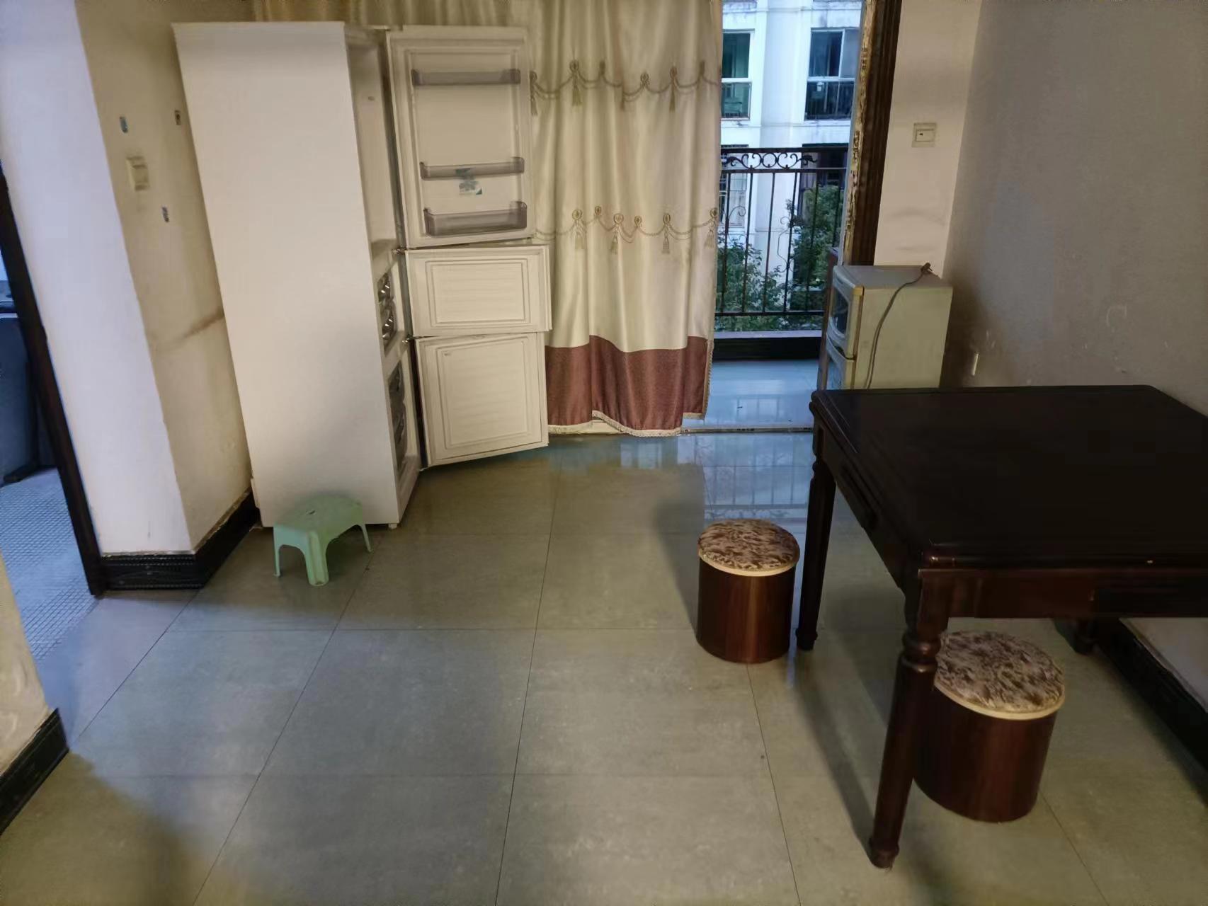 蒸湘世纪城  2室1厅1卫   1600.00元/月室内图