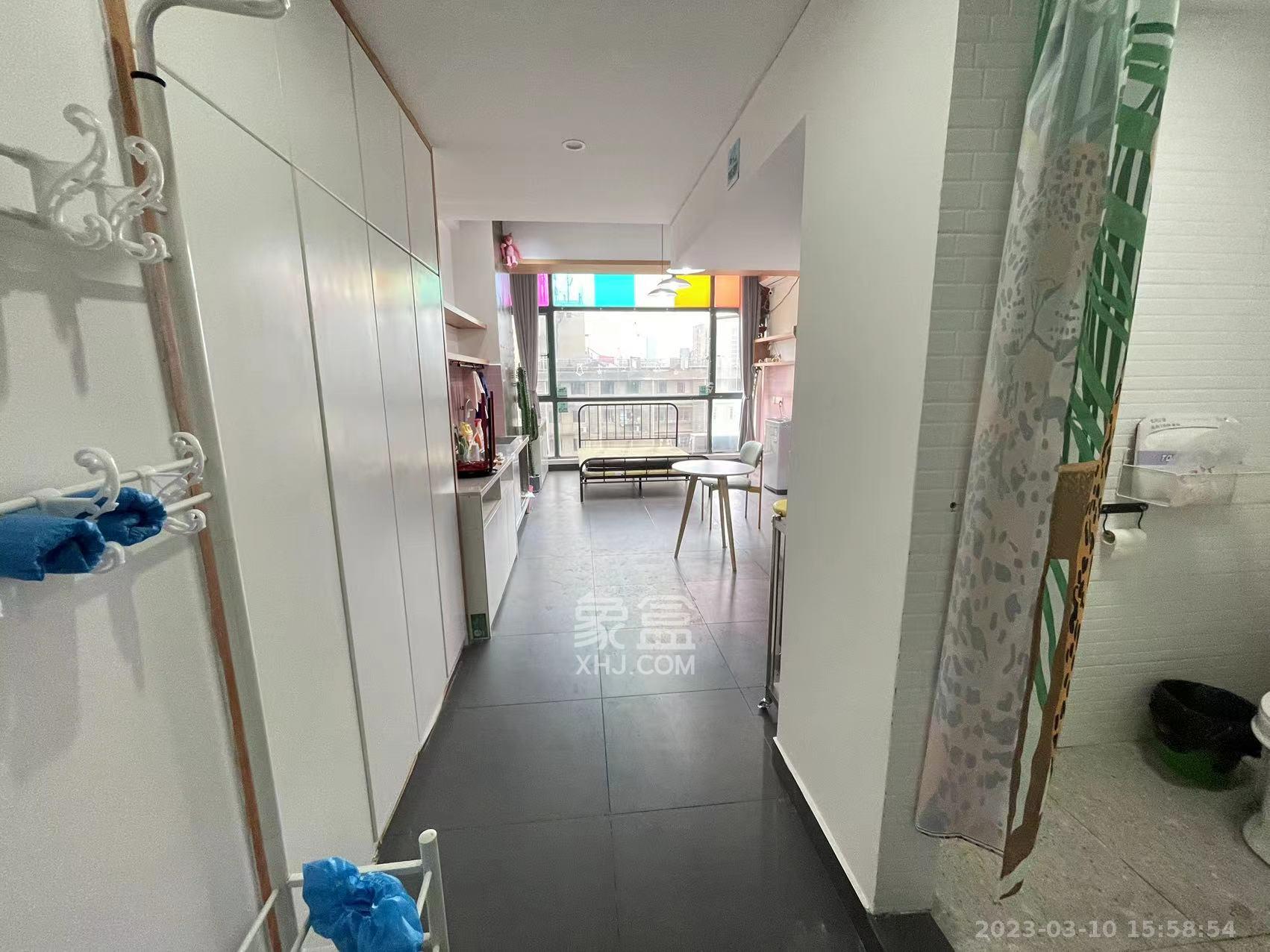 三角花园星城  1室1厅1卫   2300.00元/月室内图