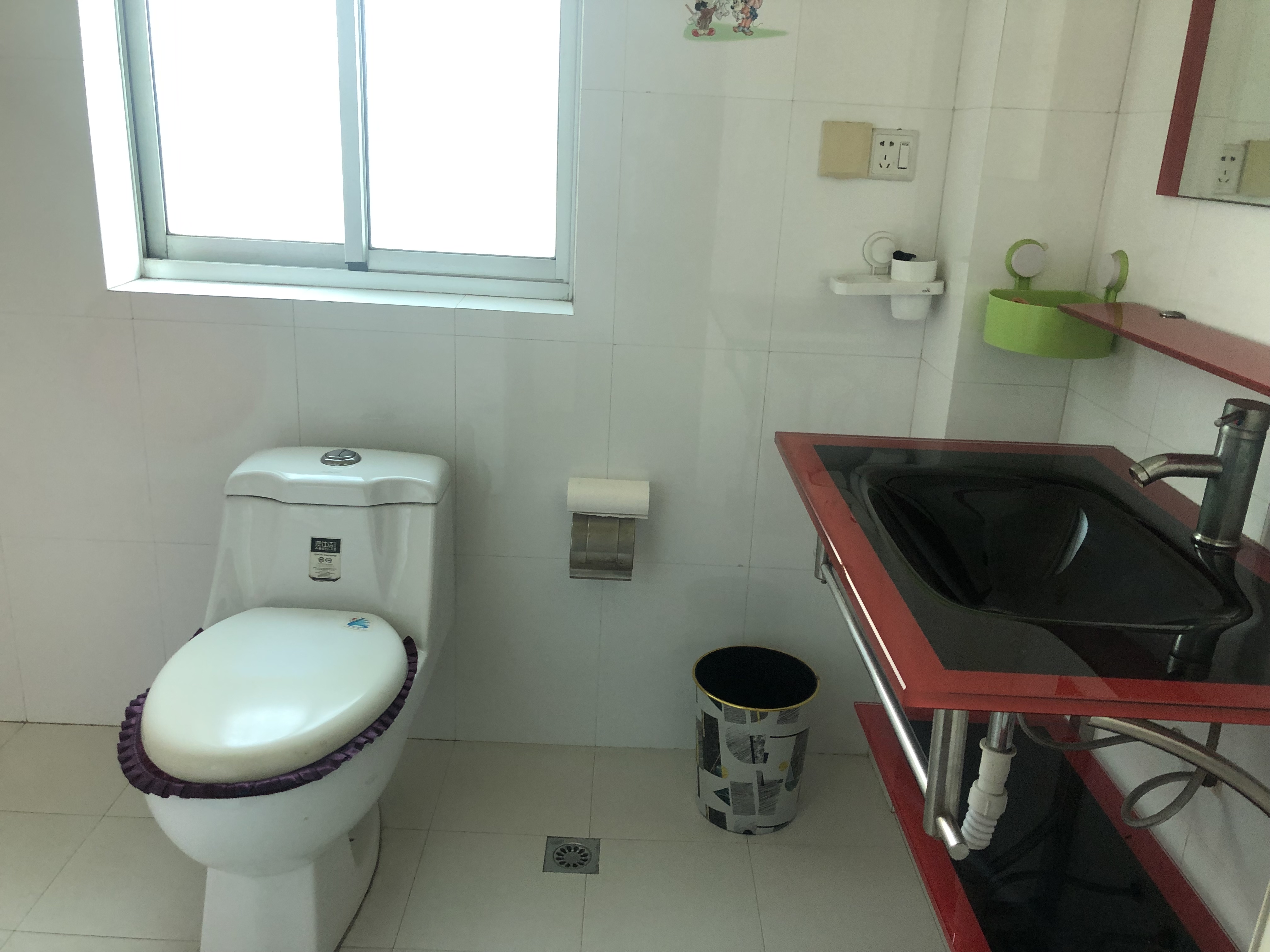 联谊新村 3室2厅2卫 75.00万 联谊新村 3室2厅2卫 75.00万室内图