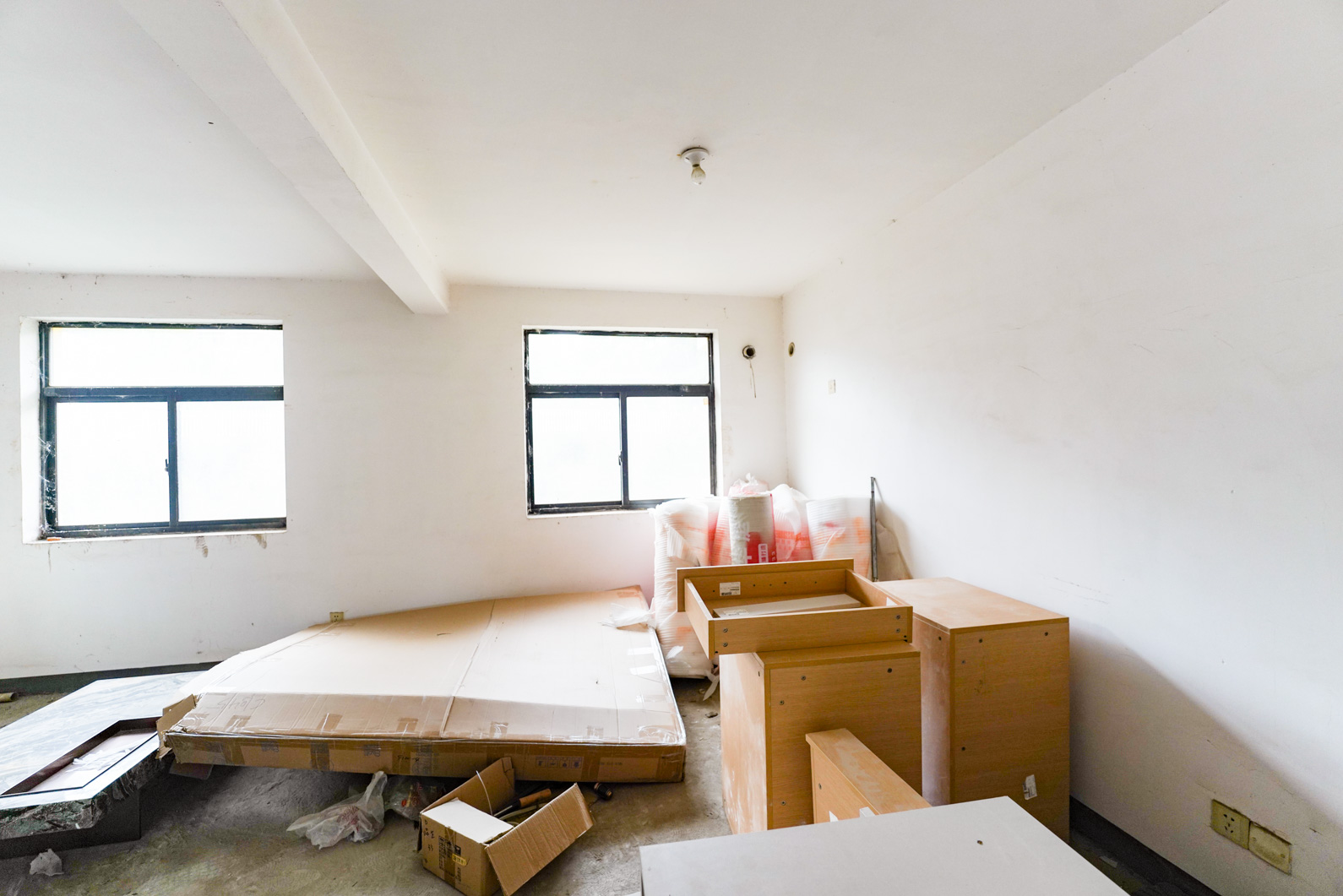 旺坤家园  3室2厅1卫    108.0万卧室