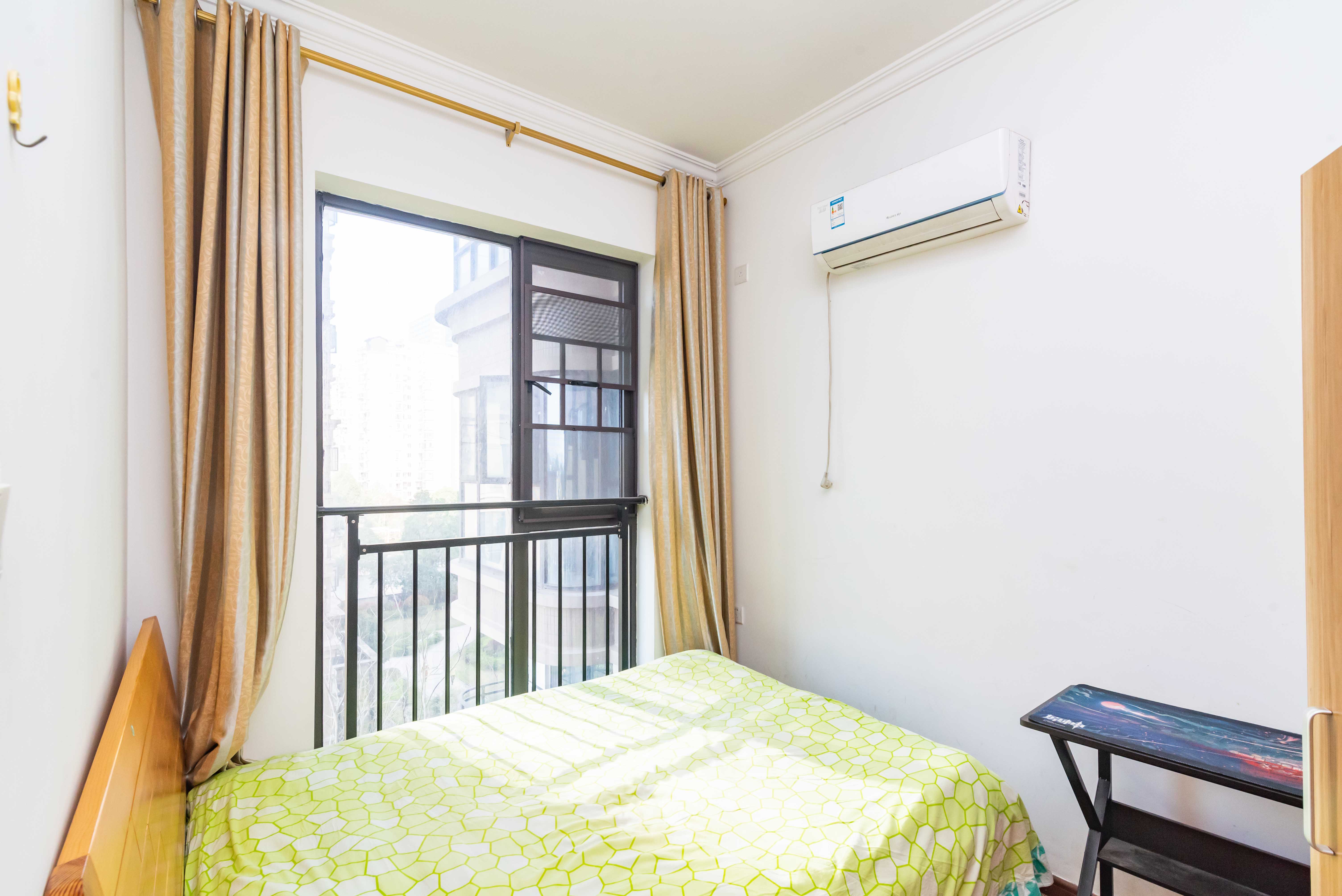 旺德府恺悦国际 3室2厅1卫 69.80万 旺德府恺悦国际 3室2厅1卫 69.80万卧室