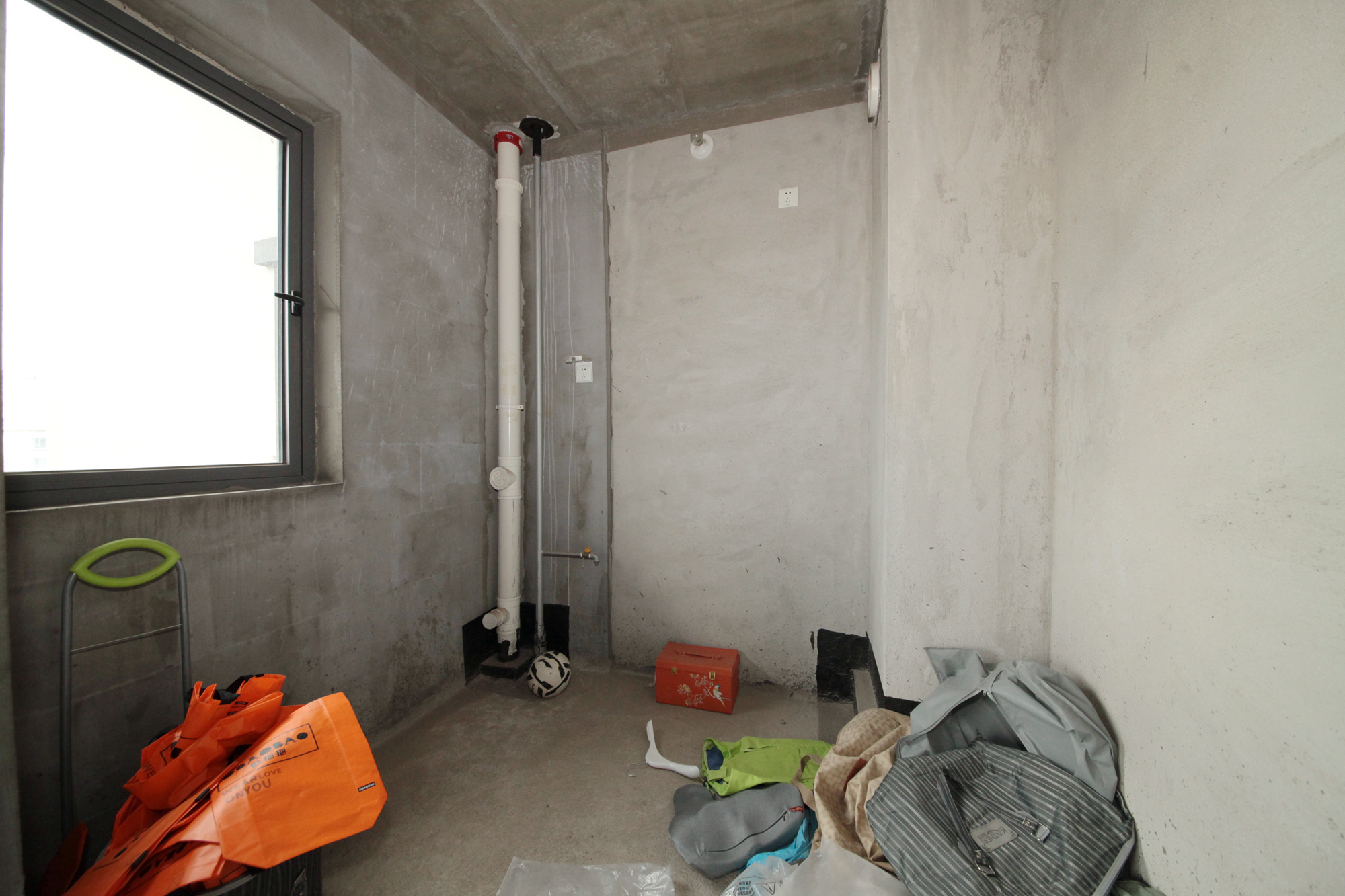 中建悅和城  4室2廳2衛(wèi)    122.0萬廚房