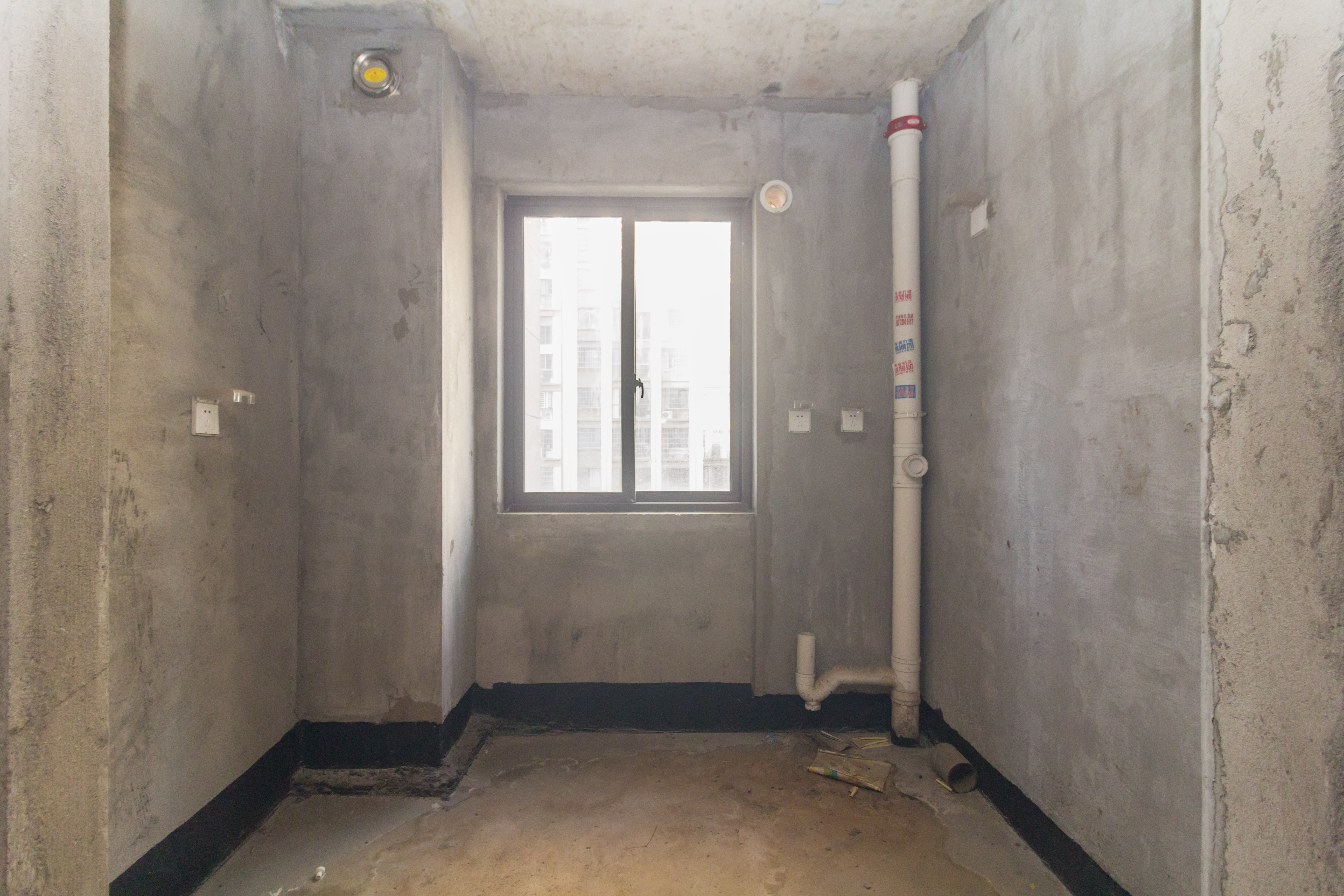 东方美地  3室2厅2卫    73.8万其他