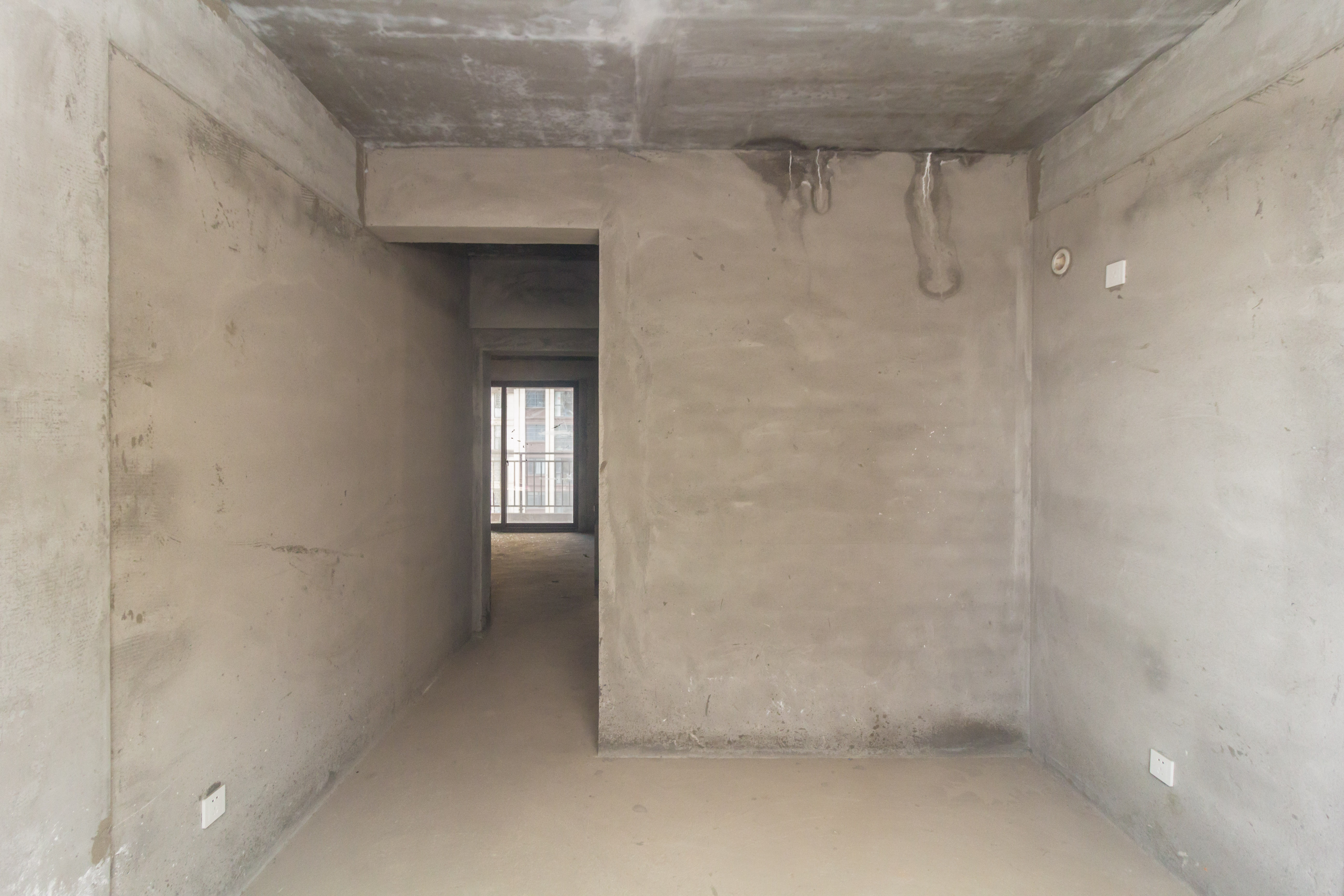 东方美地  3室2厅2卫    73.8万其他