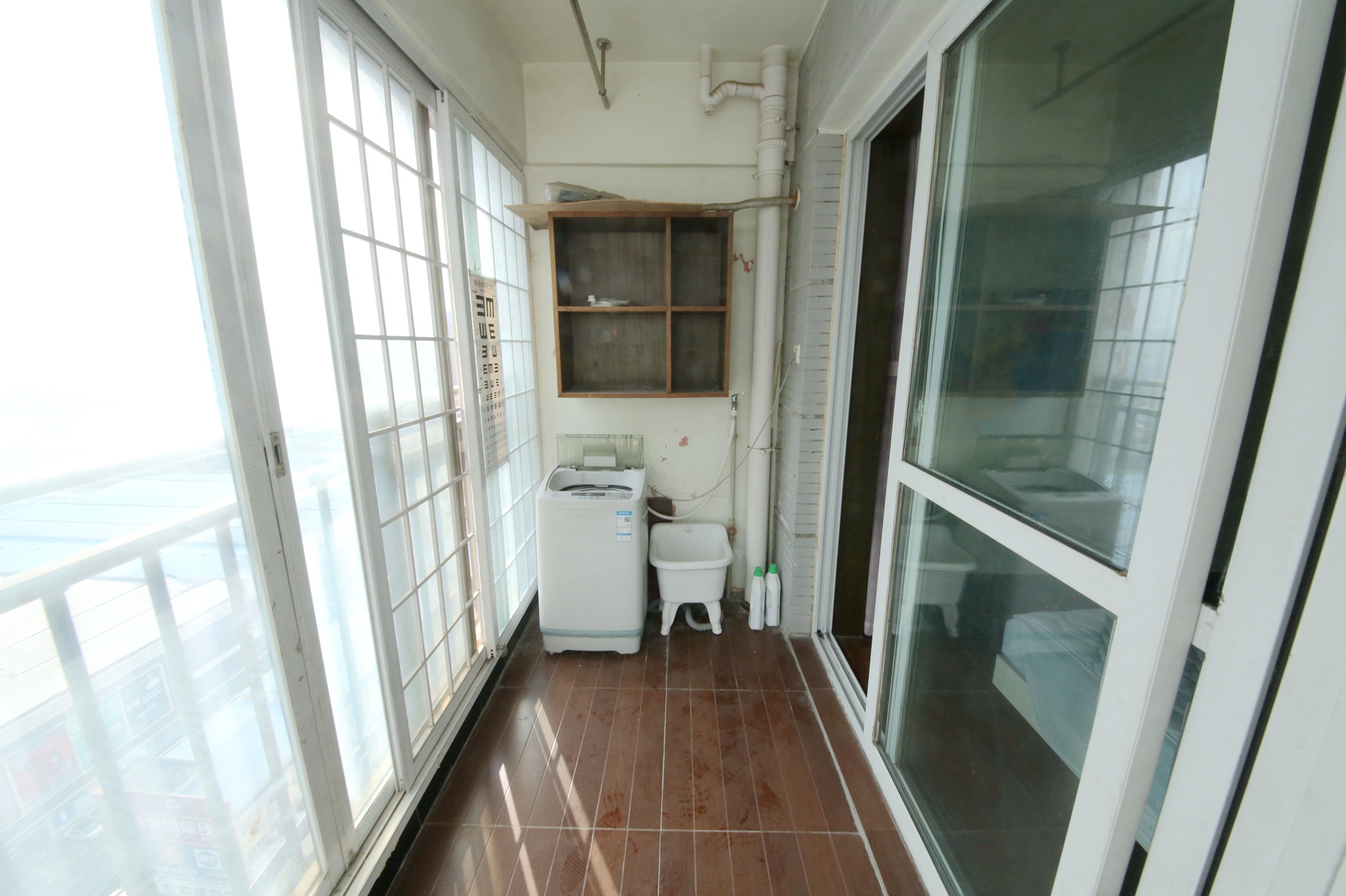 星典时代  3室2厅1卫   91.00万阳台