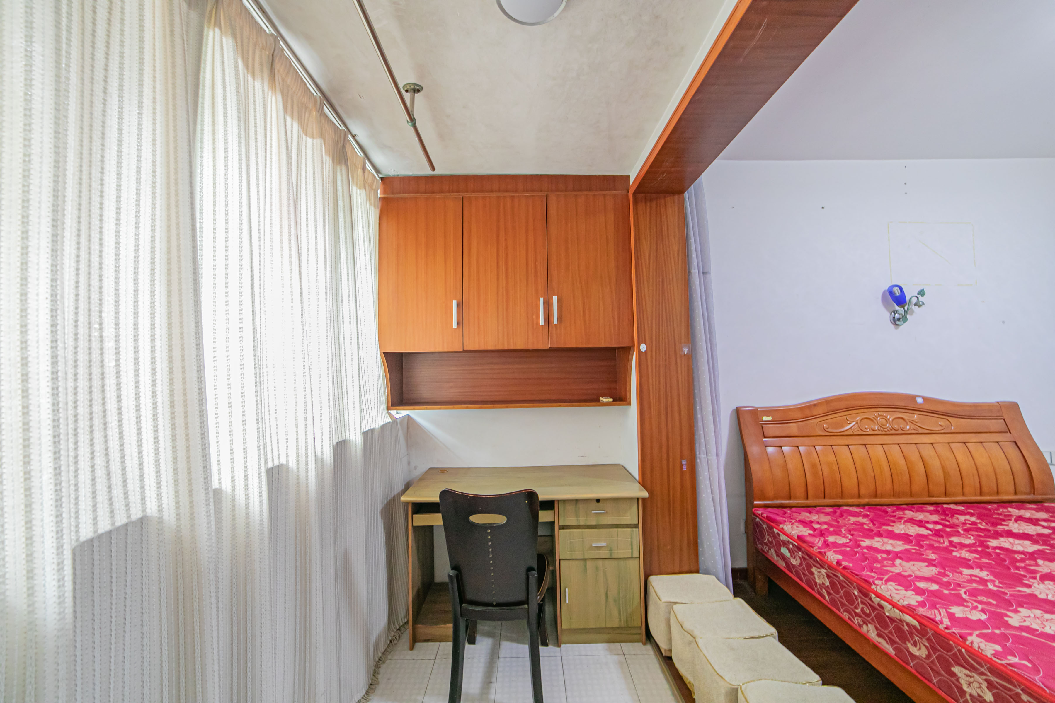 茶叶大市场“山水茗园” 2室2厅1卫 32.80万 茶叶大市场“山水茗园” 2室2厅1卫 32.80万卧室