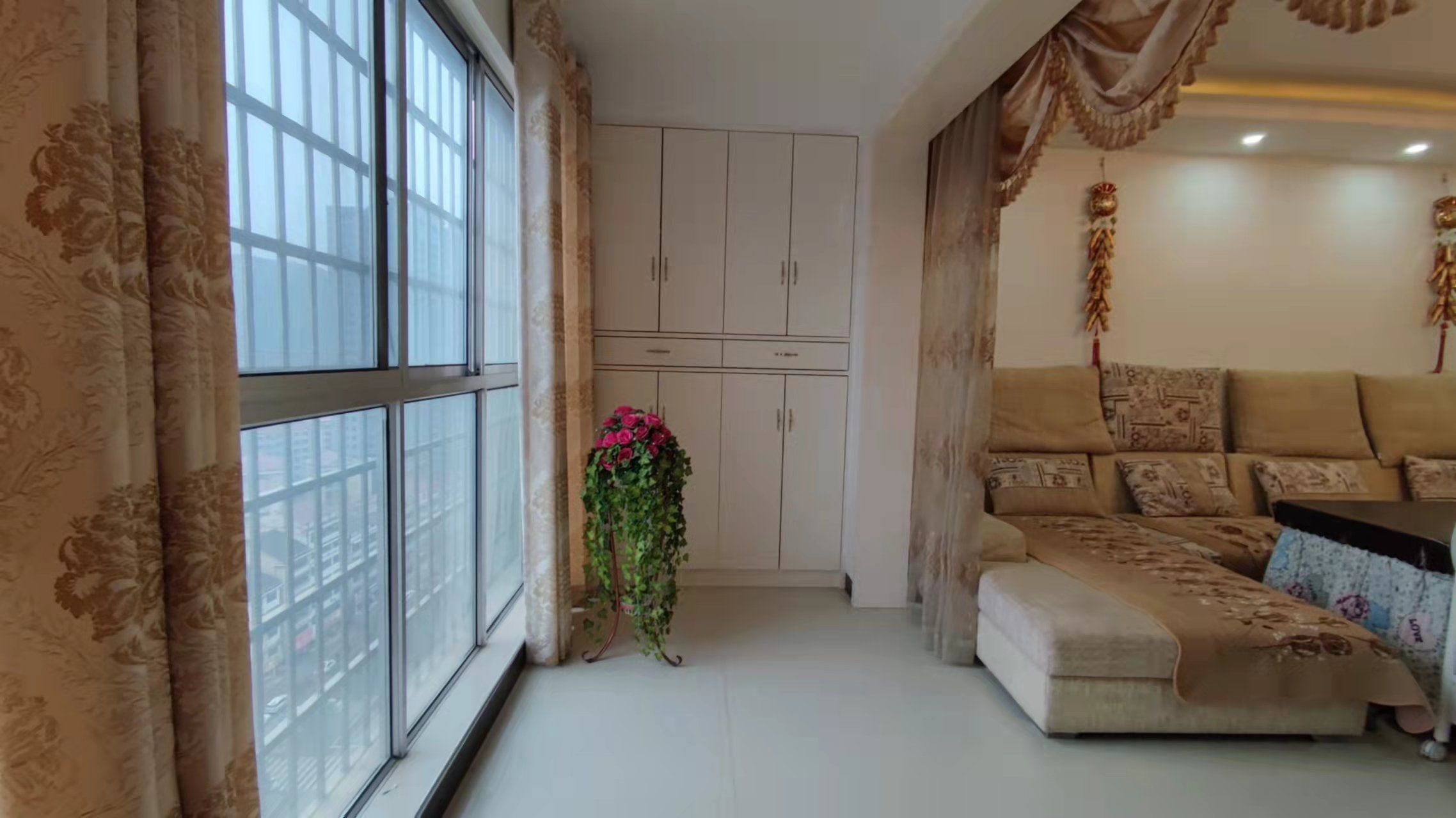 科技创新大厦 3室2厅2卫 2200.00元/月 科技创新大厦 3室2厅2卫 2200.00元/月室内图