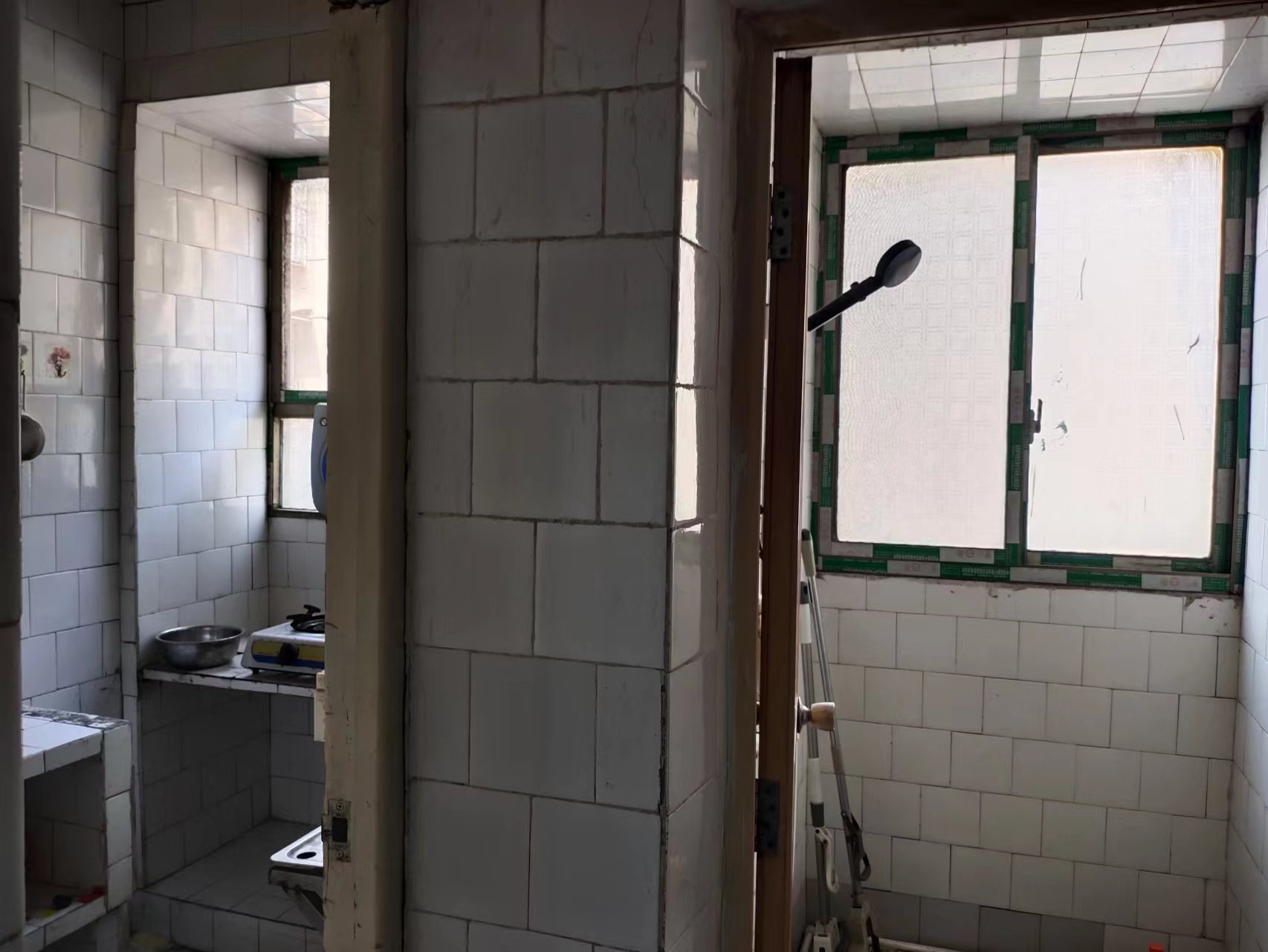 野鸭冲(新屋街) 2室1厅1卫 18.80万 野鸭冲(新屋街) 2室1厅1卫 18.80万室内图