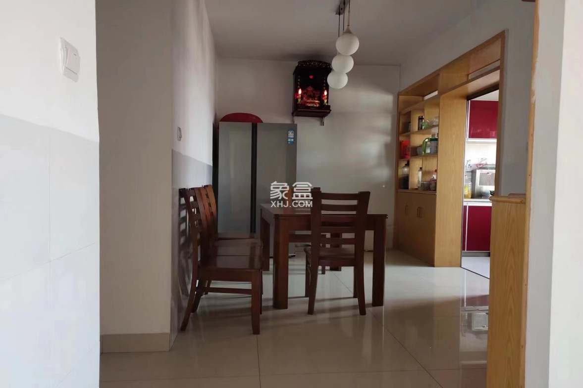 碧野华庭  3室2厅2卫   57.00万 碧野华庭  3室2厅2卫   57.00万室内图