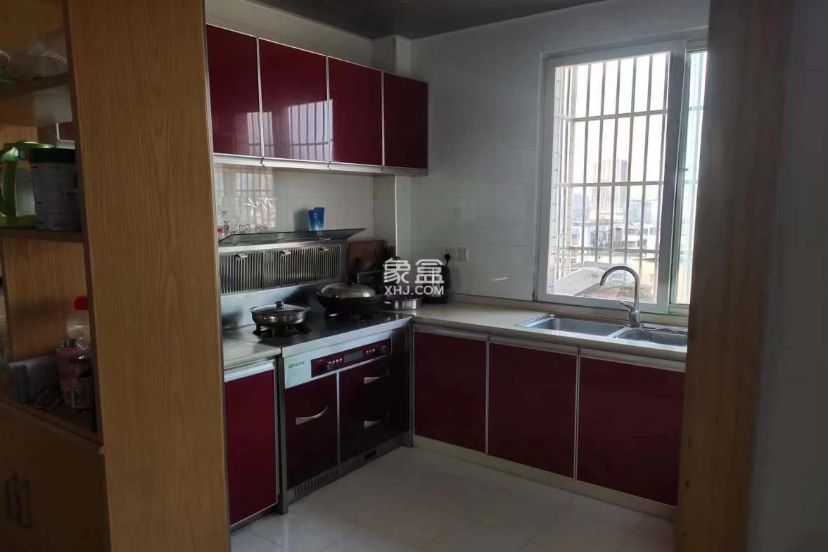 碧野华庭  3室2厅2卫   57.00万 碧野华庭  3室2厅2卫   57.00万室内图