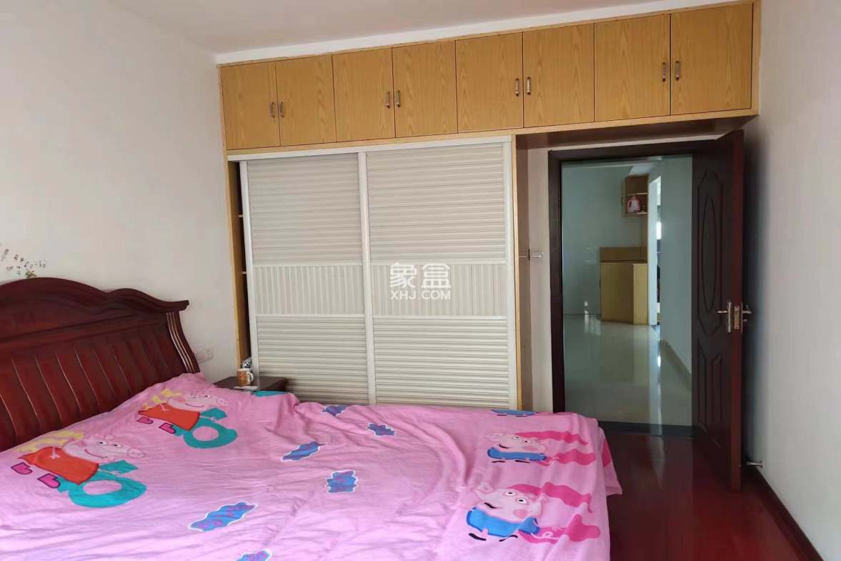 碧野华庭  3室2厅2卫   57.00万 碧野华庭  3室2厅2卫   57.00万室内图