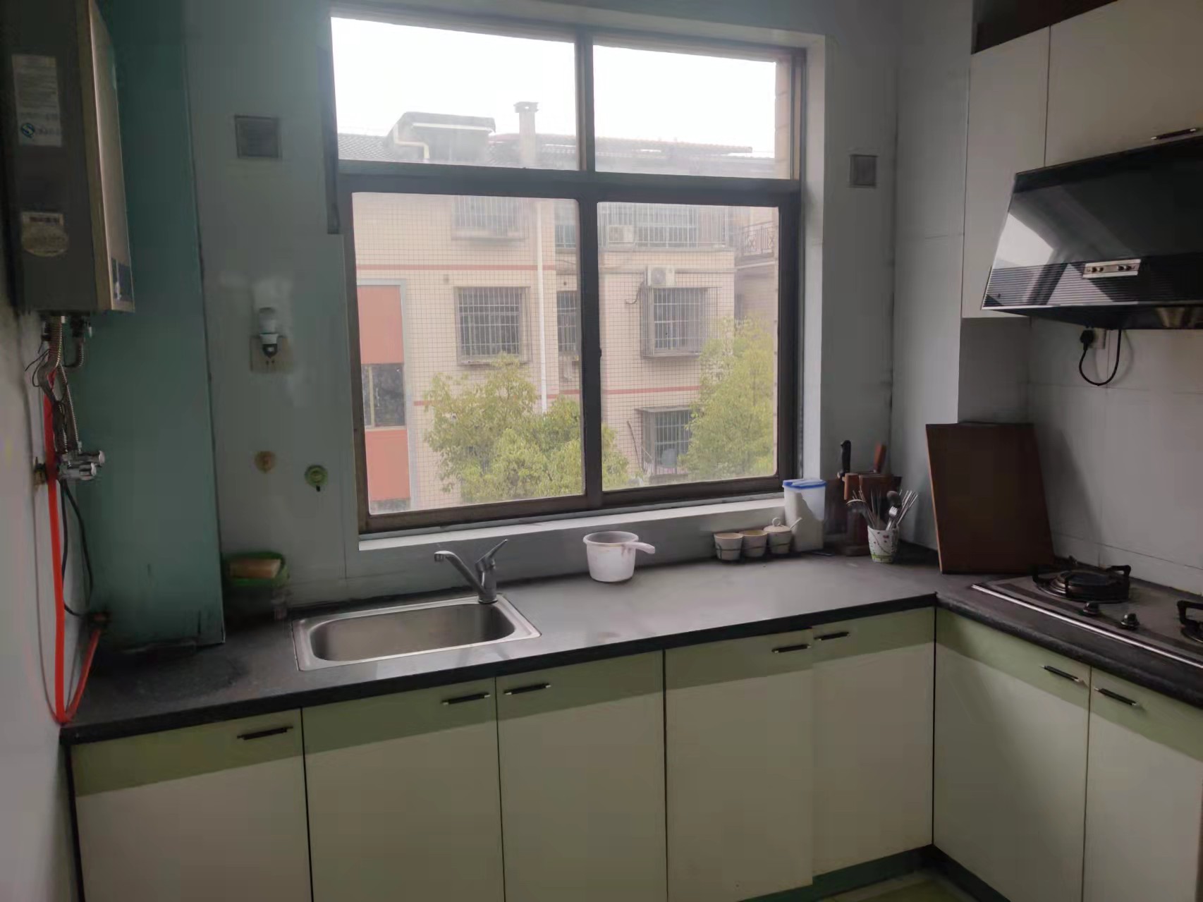 江南世家  4室2厅2卫   49.80万 江南世家  4室2厅2卫   49.80万室内图