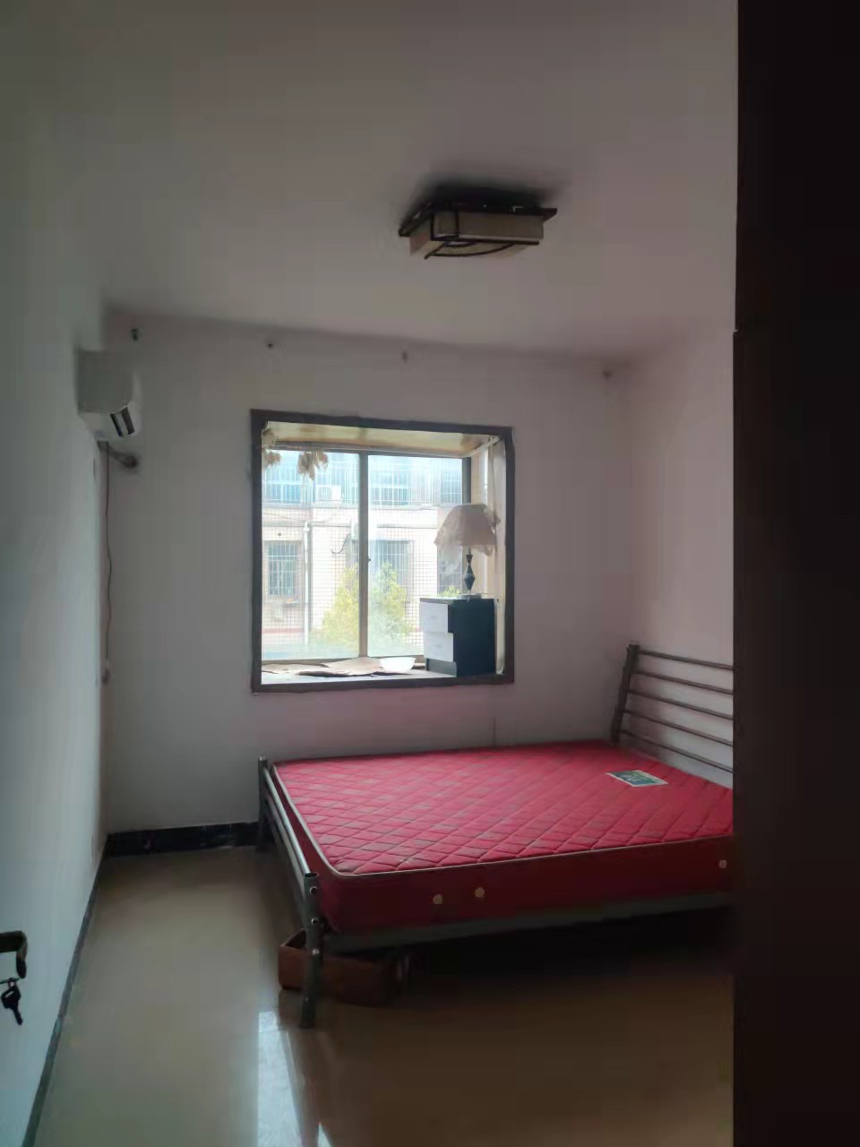 江南世家  4室2厅2卫   49.80万 江南世家  4室2厅2卫   49.80万室内图