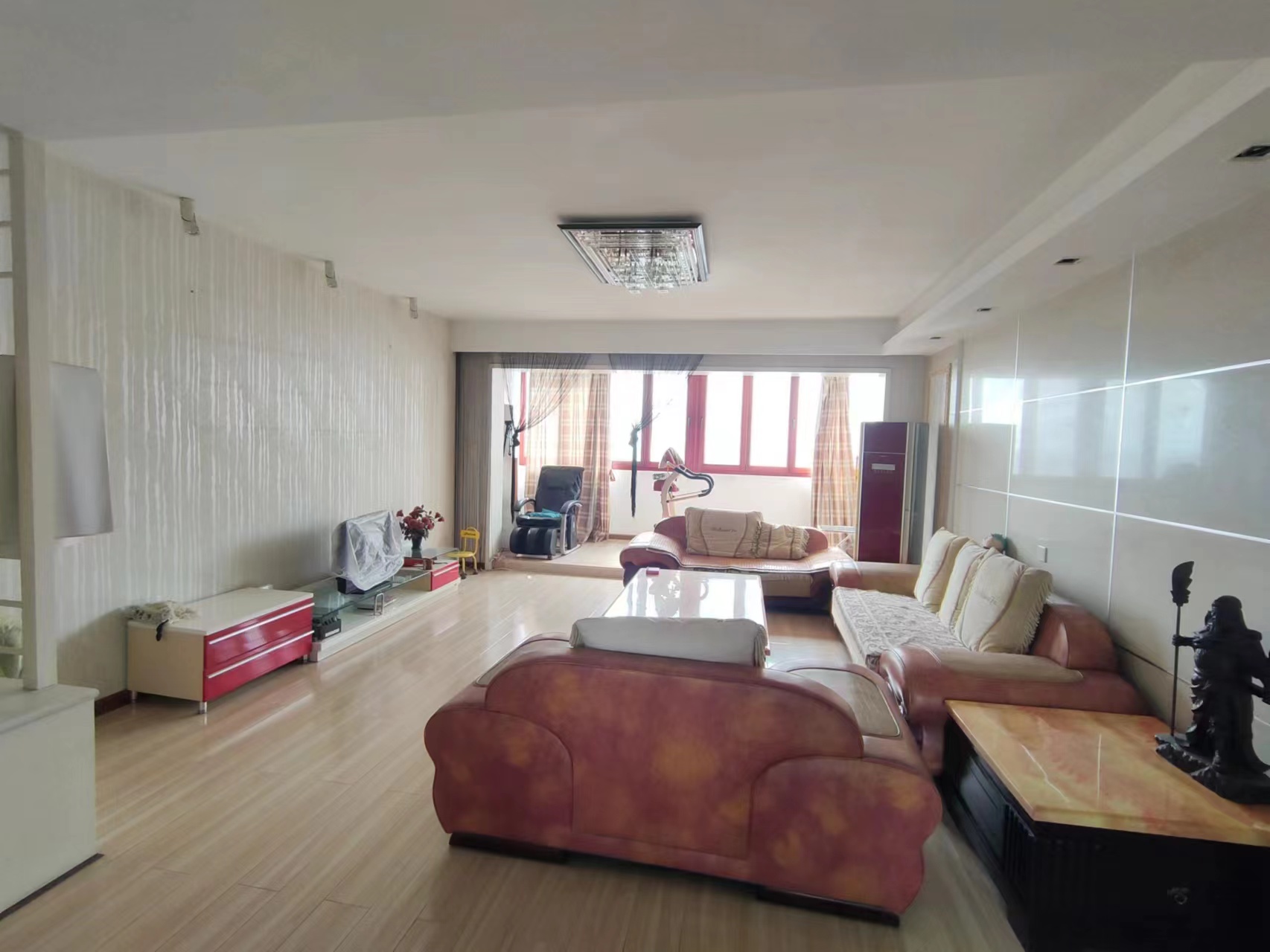 地税新村 4室2厅2卫 97.0万 地税新村 4室2厅2卫 97.0万室内图