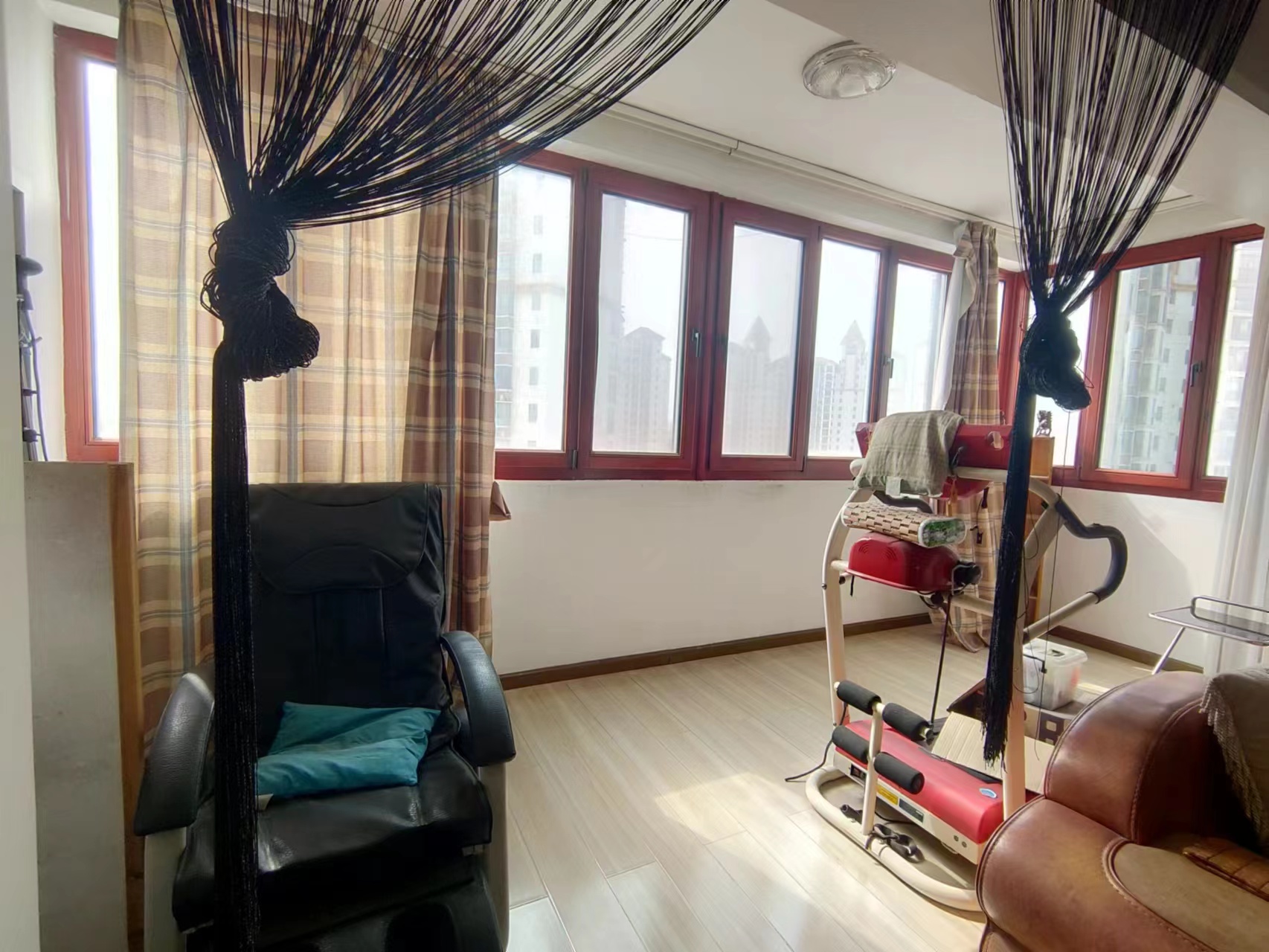 地税新村 4室2厅2卫 97.0万 地税新村 4室2厅2卫 97.0万室内图