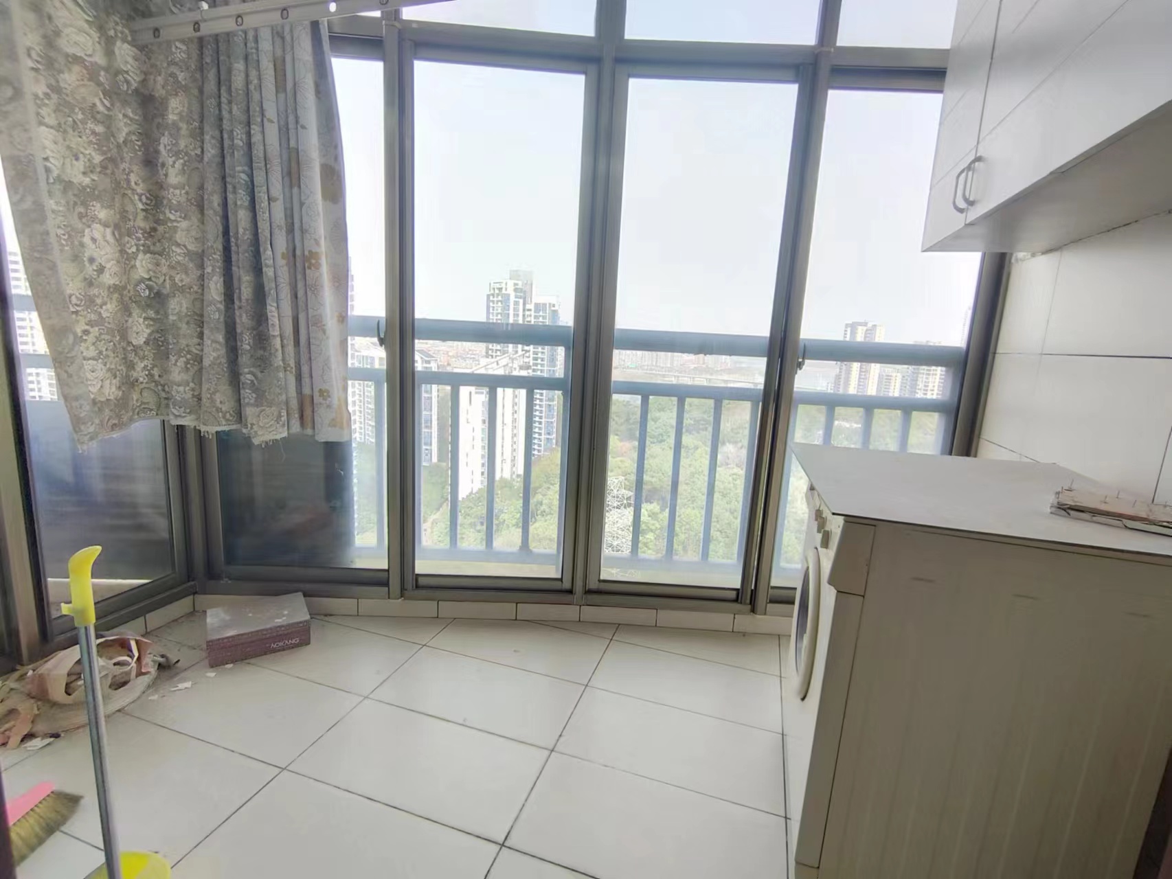 地税新村 4室2厅2卫 97.0万 地税新村 4室2厅2卫 97.0万室内图