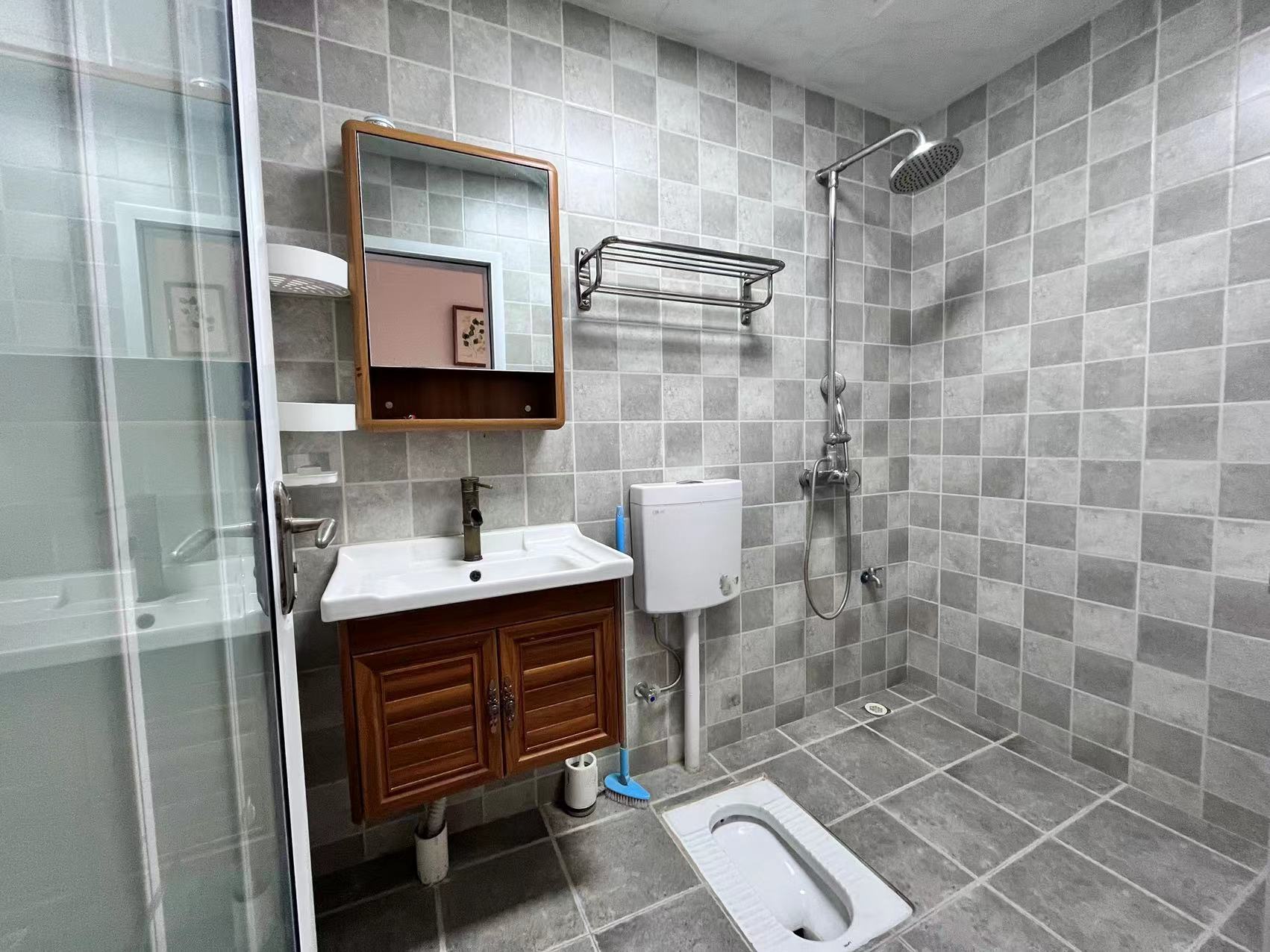 庐山一号  2室2厅1卫   39.80万 庐山一号  2室2厅1卫   39.80万室内图