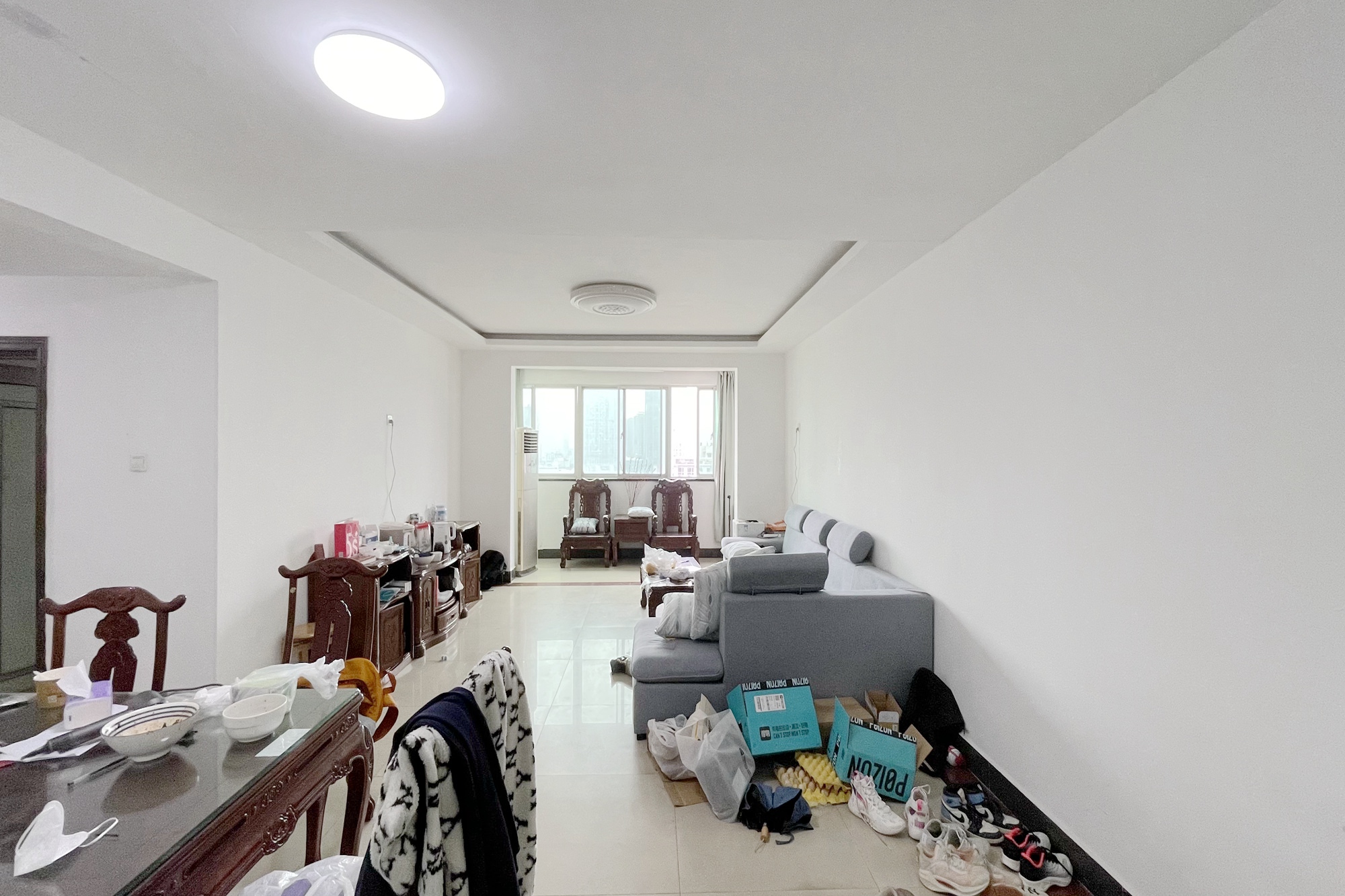 鸿信大厦 3室2厅 193.00万