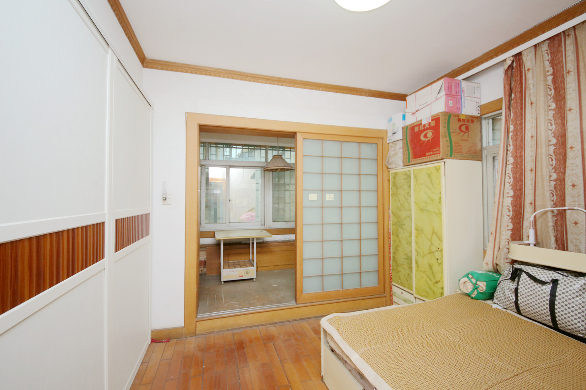 火星信用社宿舍  3室2厅2卫   61.00万卧室