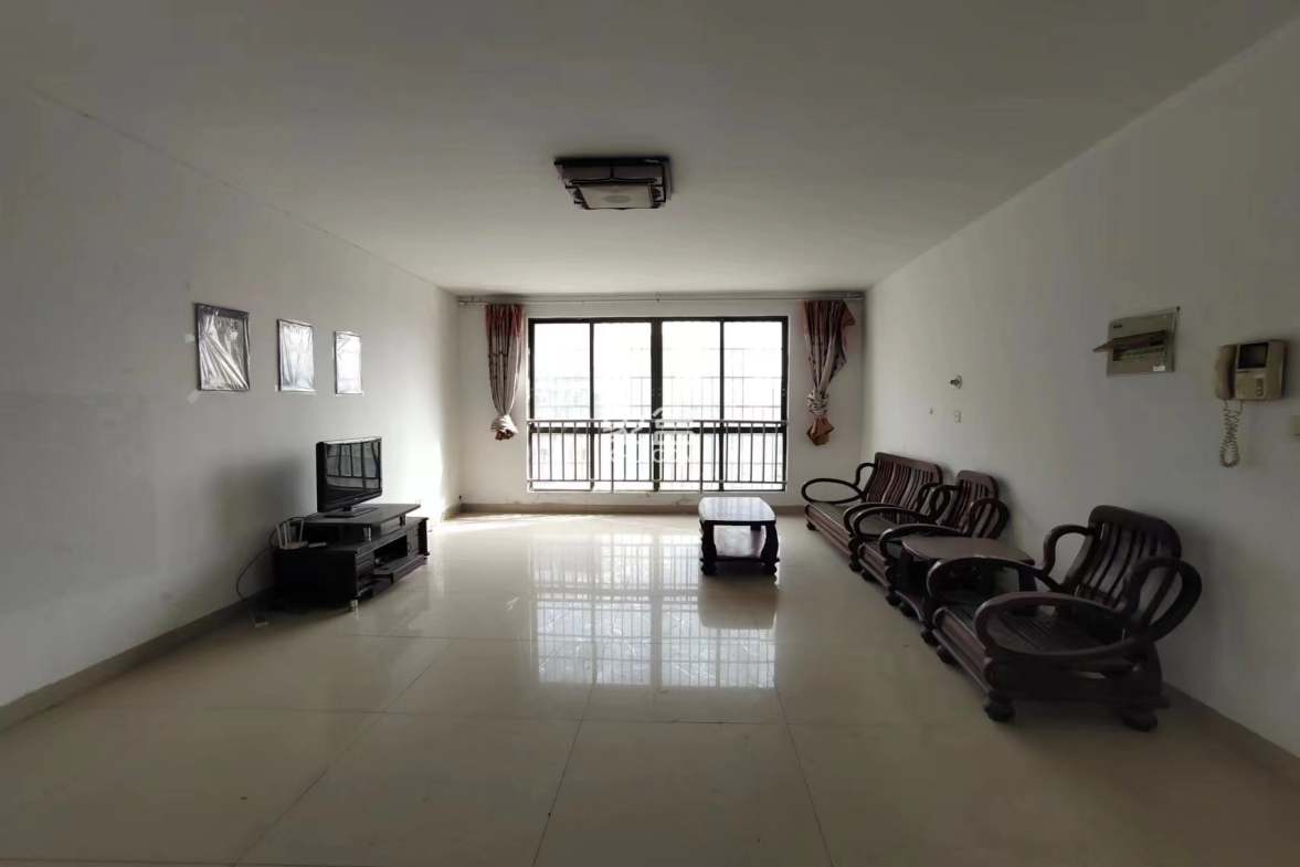 楚天花园 4室2厅1卫 69.8万 楚天花园 4室2厅1卫 69.8万室内图