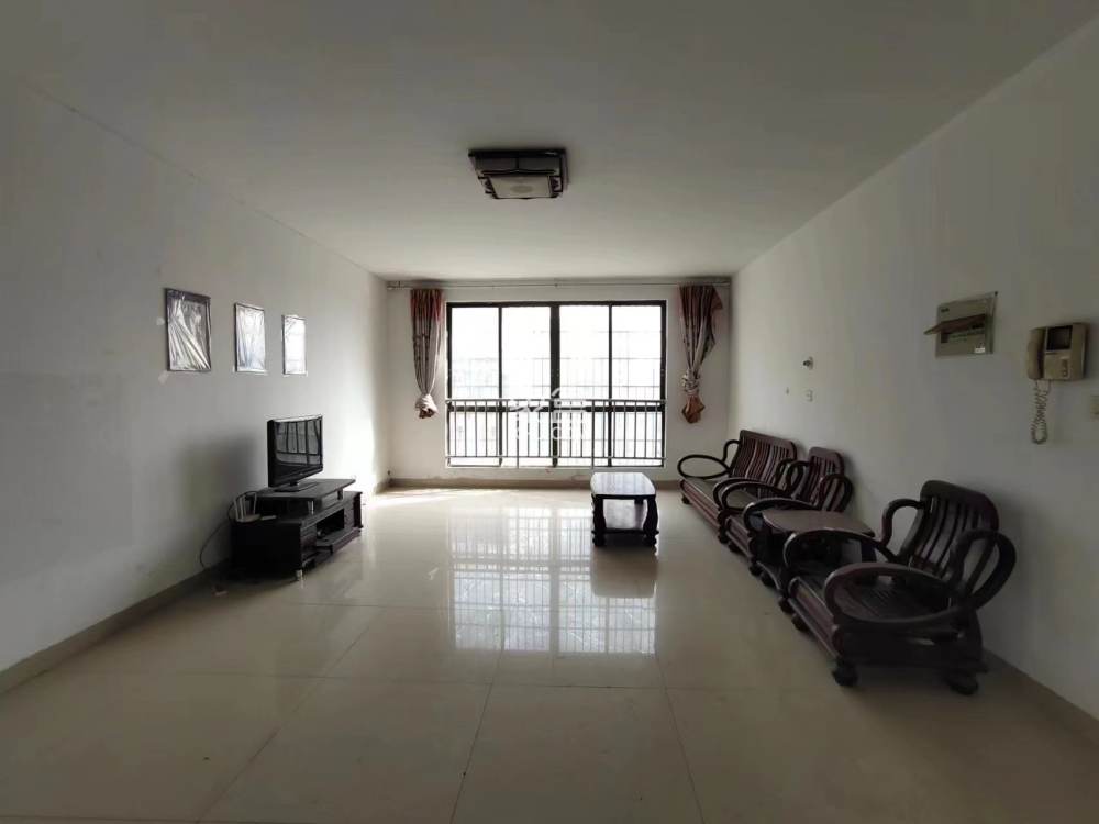 楚天花园  4室2厅1卫    69.8万