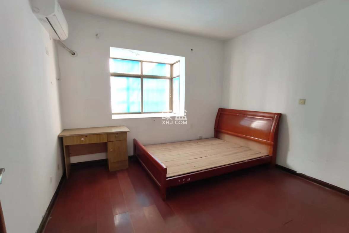 楚天花园 4室2厅1卫 69.8万 楚天花园 4室2厅1卫 69.8万室内图